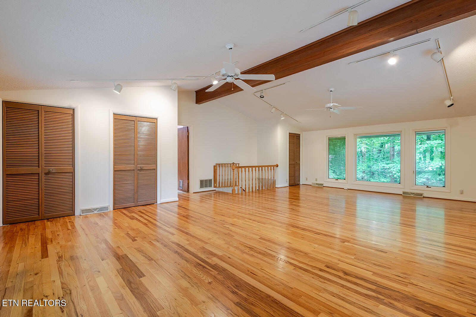 106 Newcrest Lane Oak Ridge TN 37830