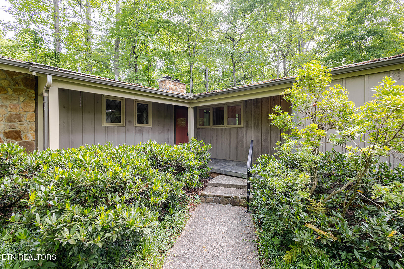 106 Newcrest Lane Oak Ridge TN 37830