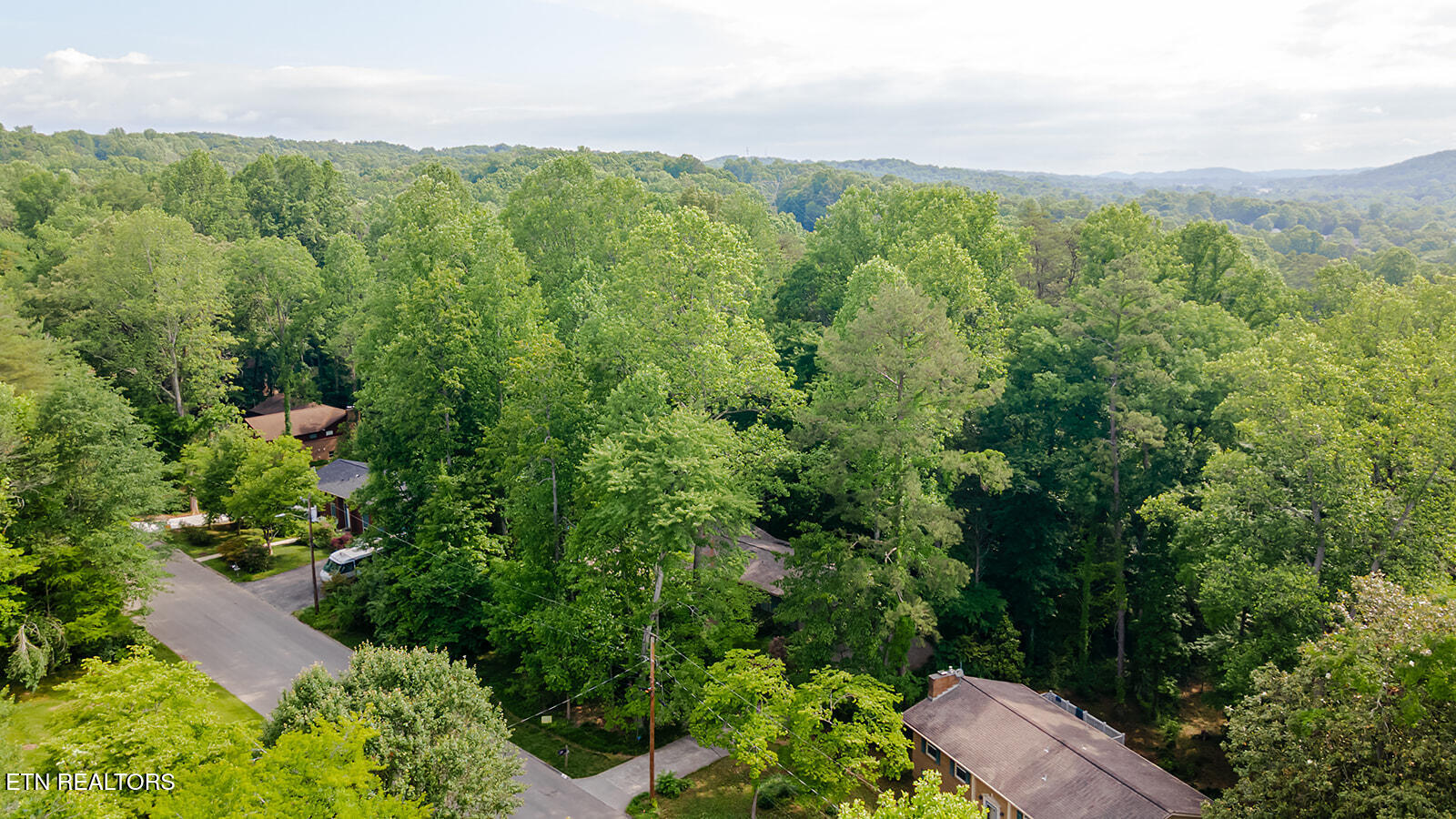 106 Newcrest Lane Oak Ridge TN 37830