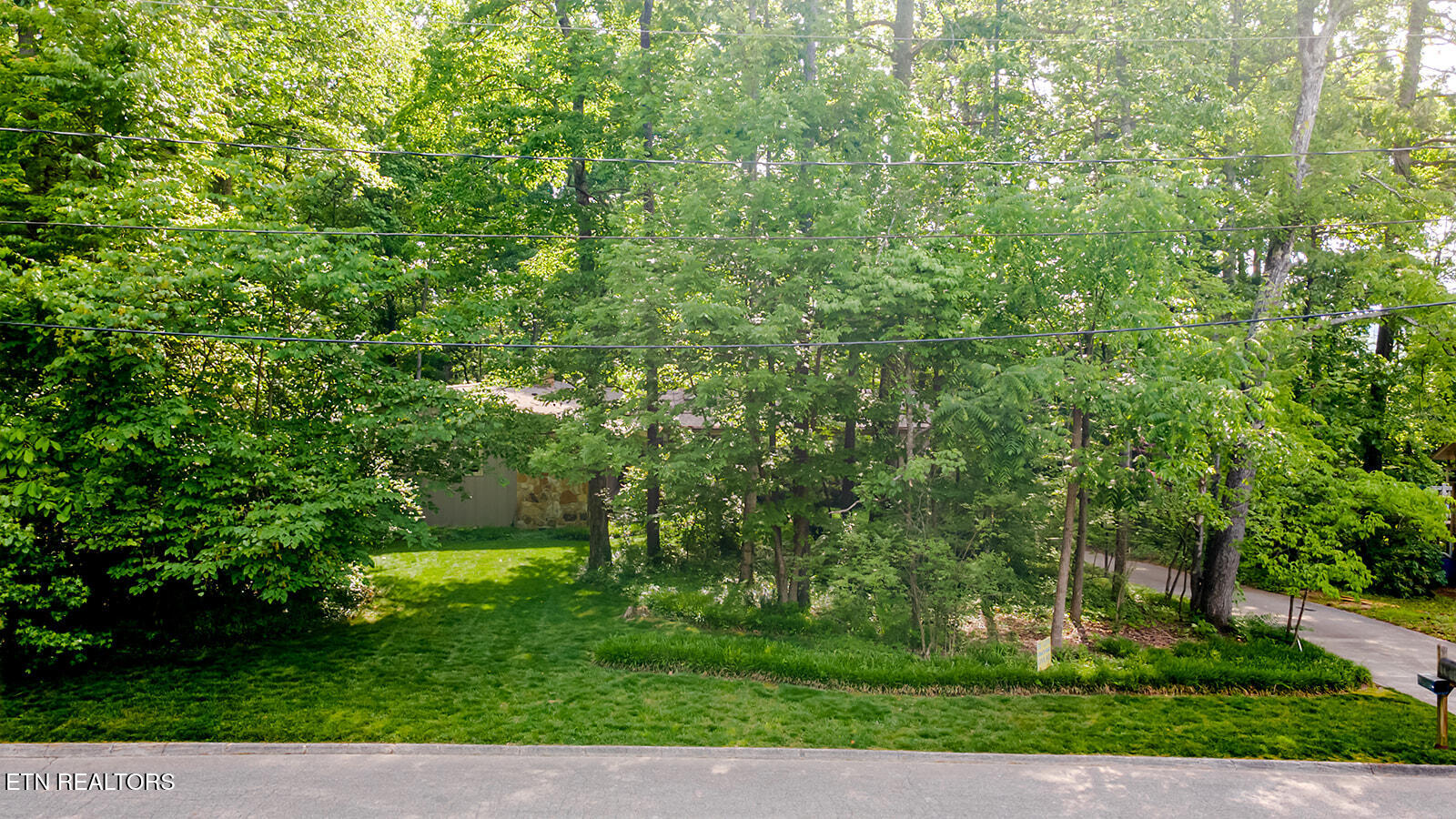 106 Newcrest Lane Oak Ridge TN 37830