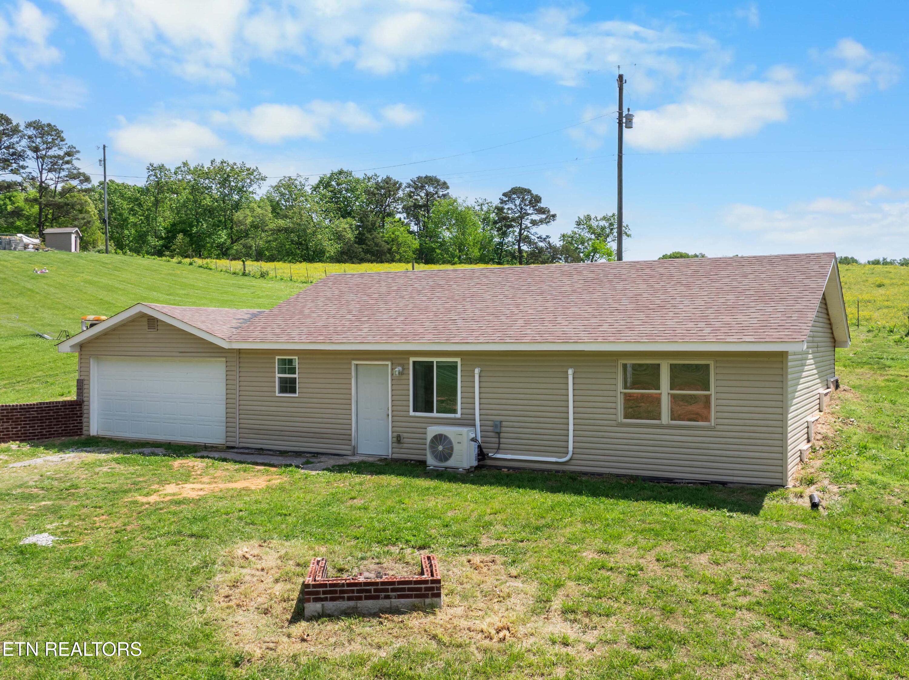 246 Cabbage Road Blaine TN 37709