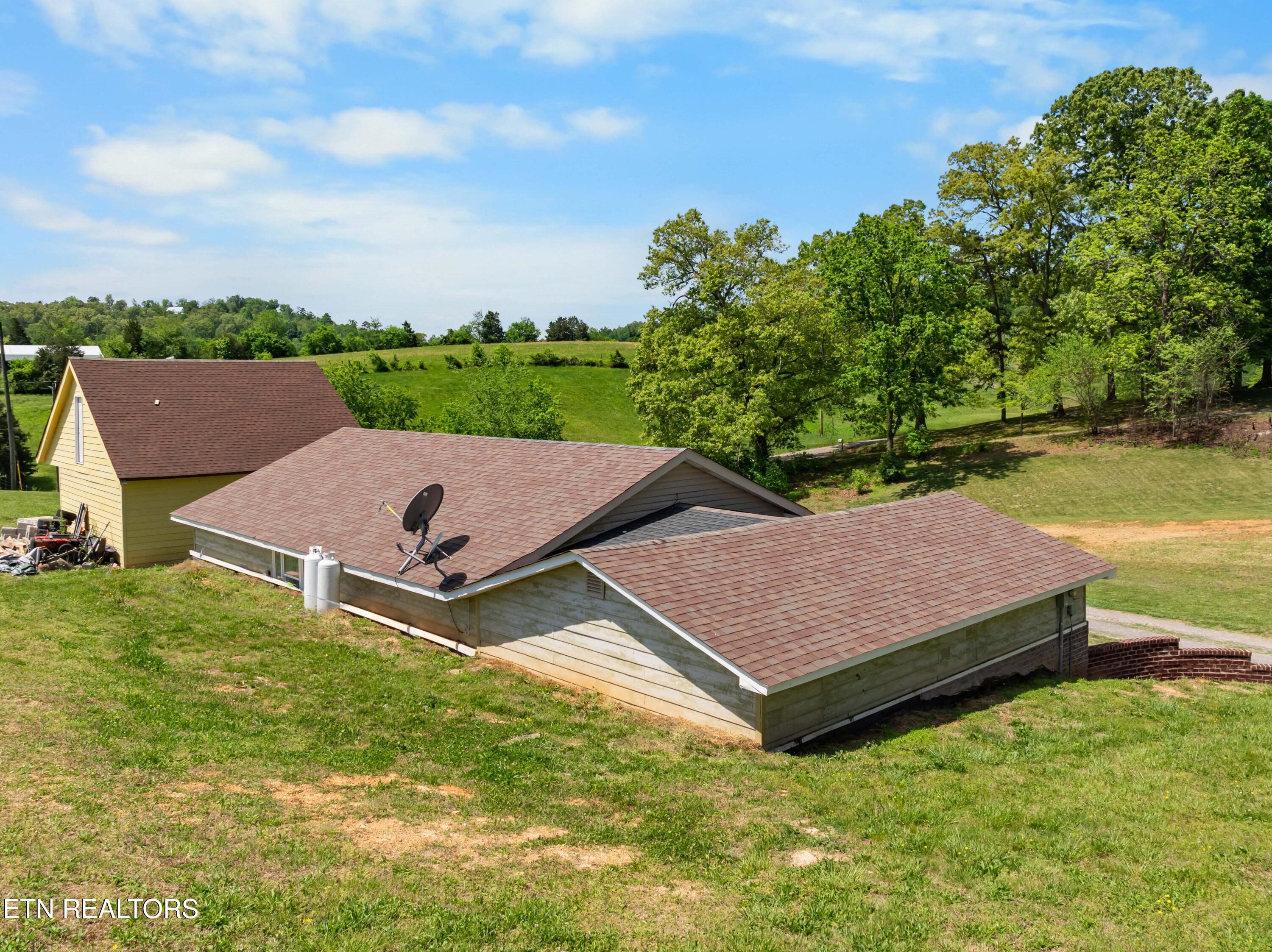 246 Cabbage Road Blaine TN 37709