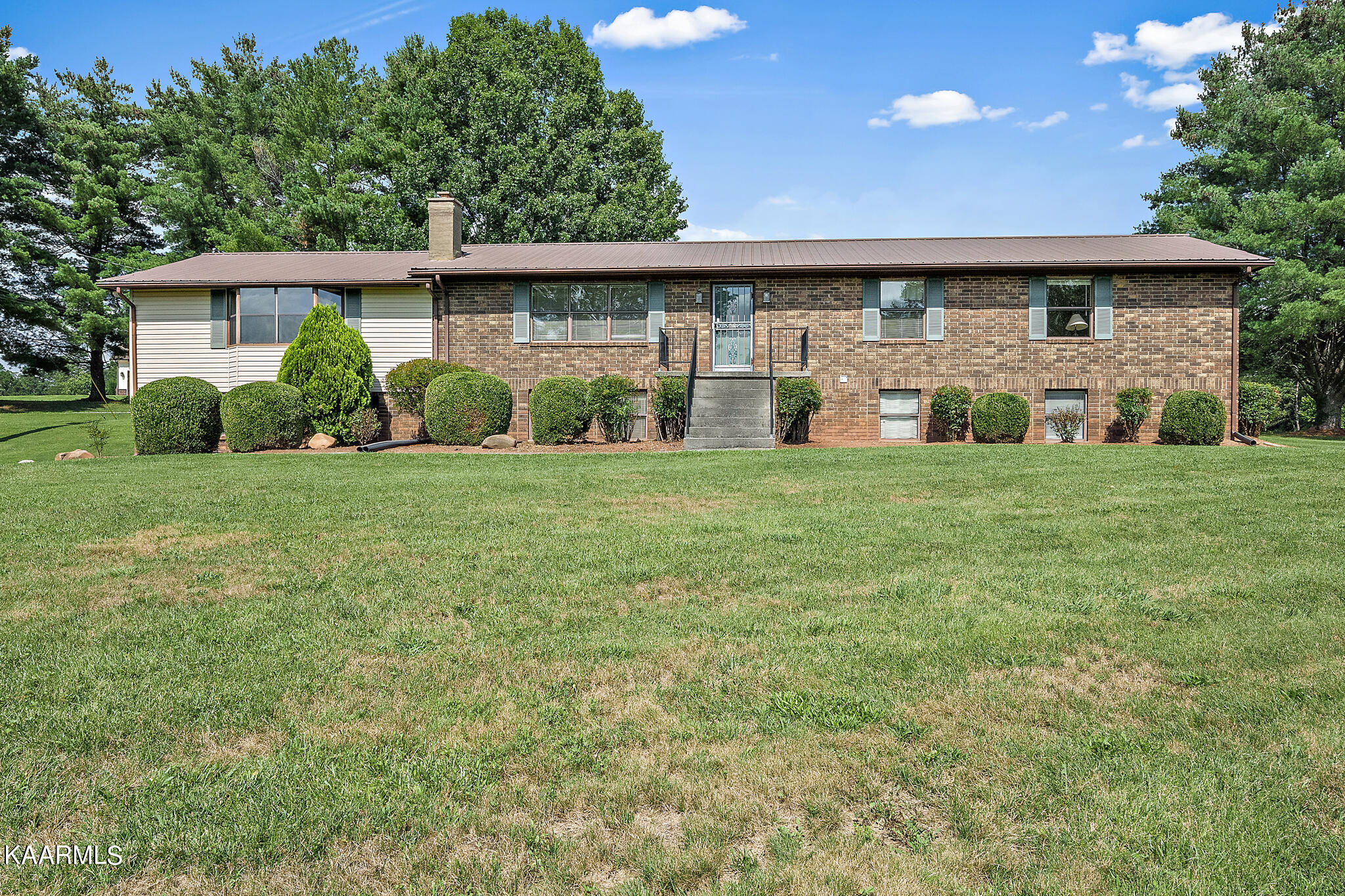 7106 Corryton Road Corryton TN 37721
