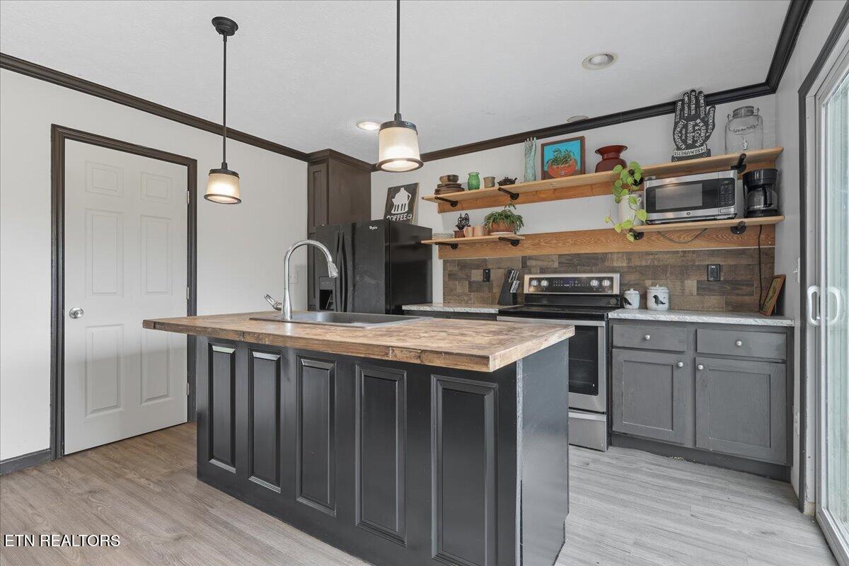 340 Trigonia Road Greenback TN 37742