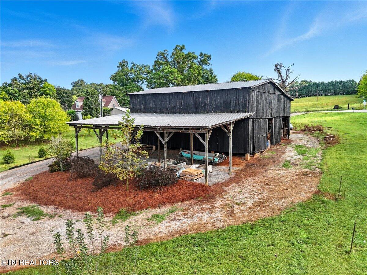 340 Trigonia Road Greenback TN 37742