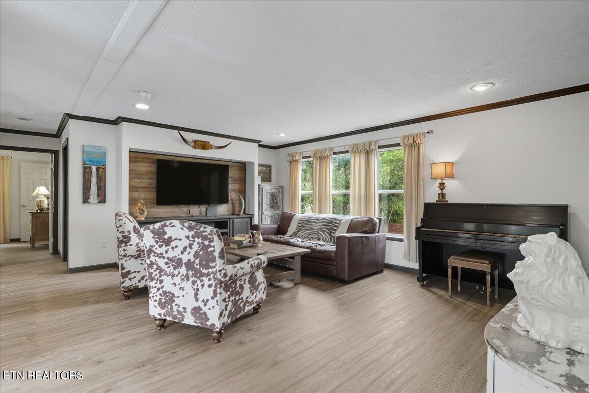 340 Trigonia Road Greenback TN 37742