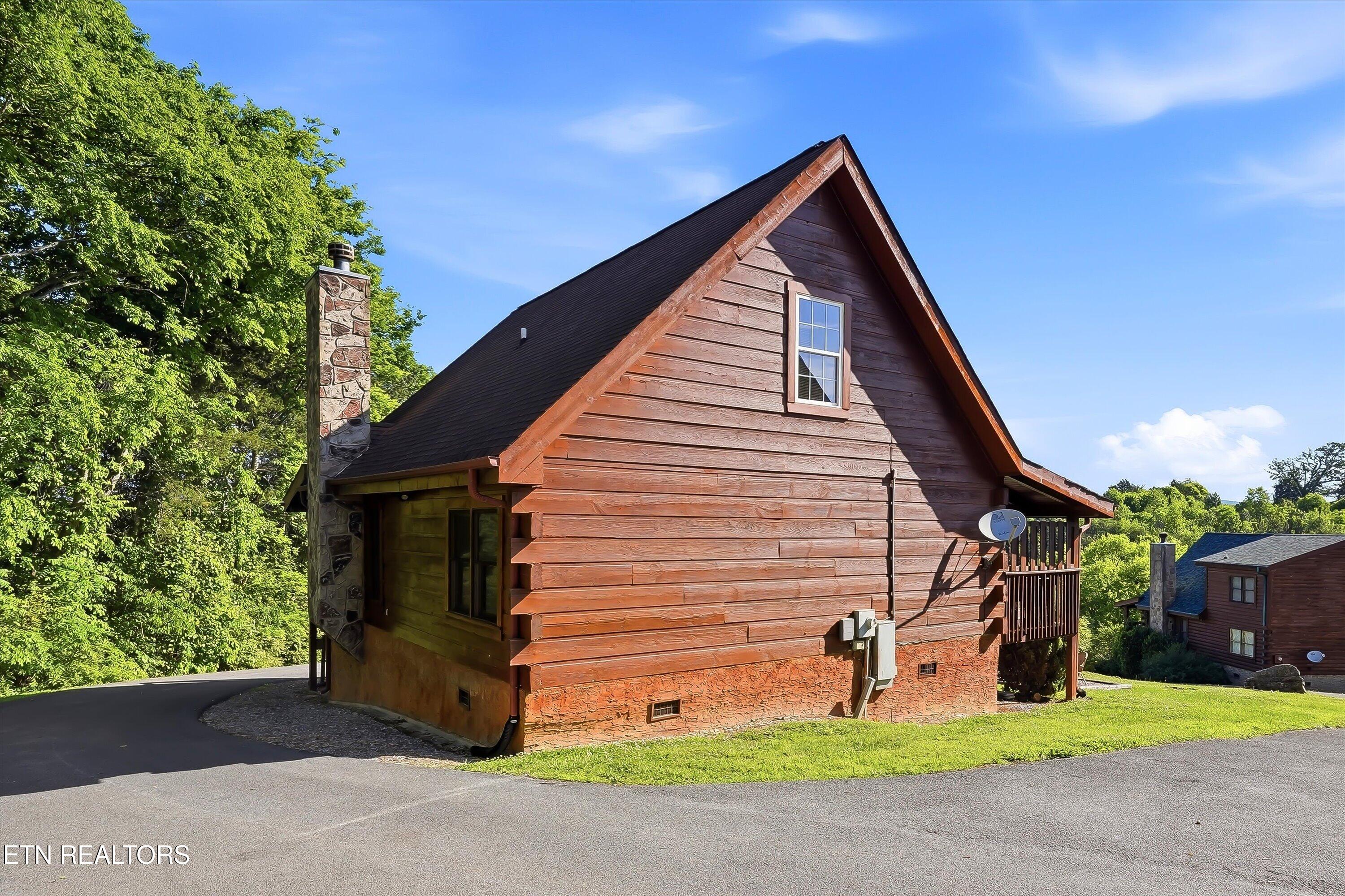 1824 Trout Way Sevierville TN 37862
