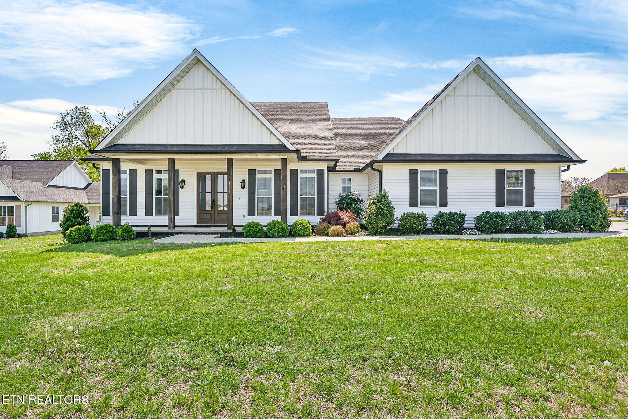 1415 E 10th Street Cookeville TN 38501