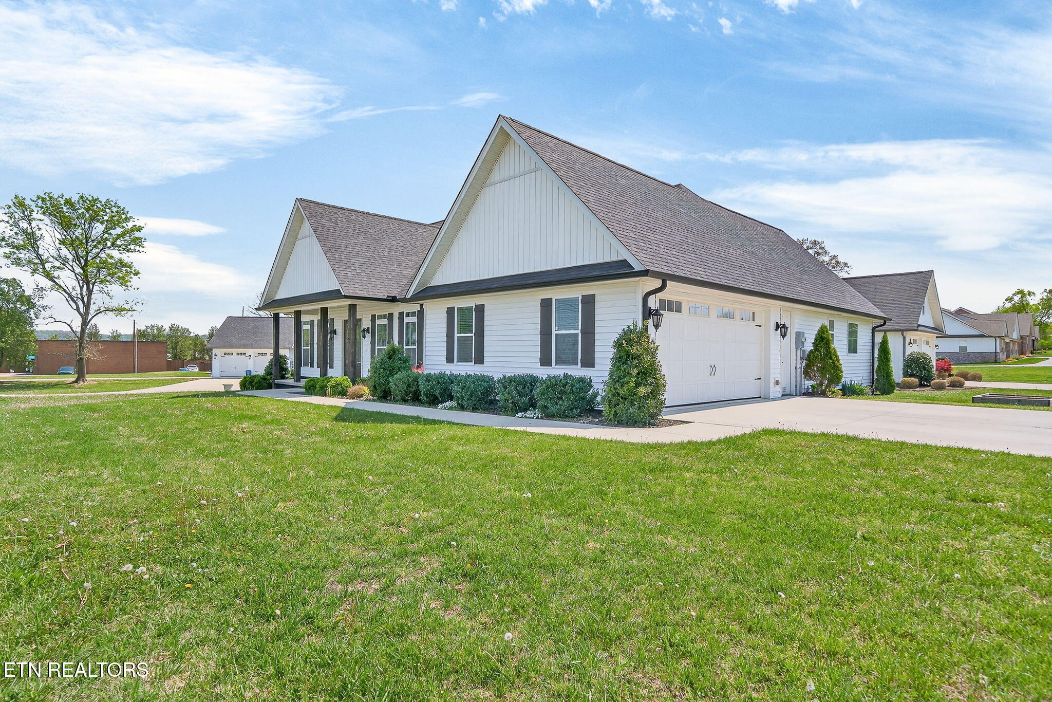 1415 E 10th Street Cookeville TN 38501