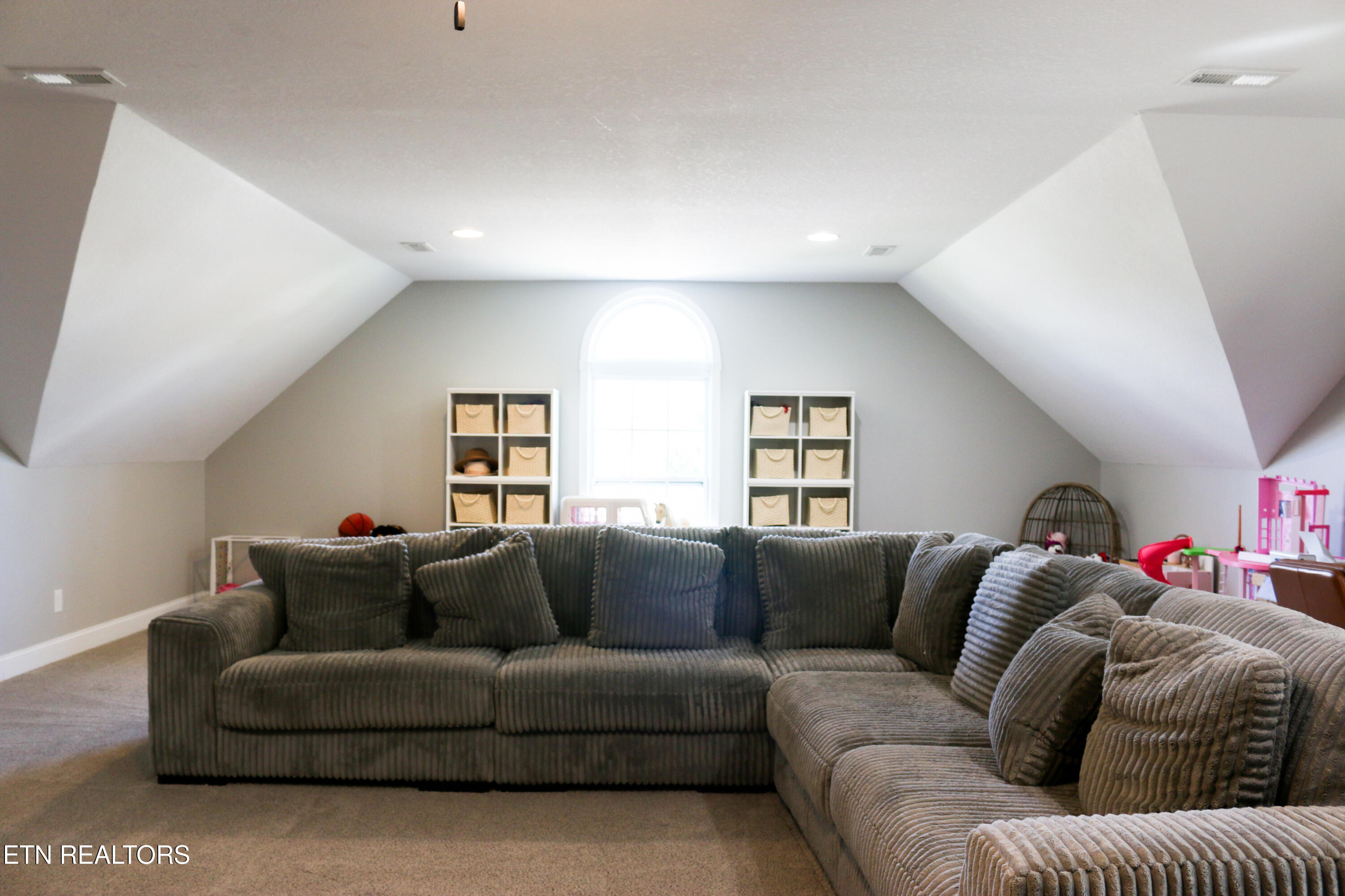 2851 Southwinds Circle Sevierville TN 37876