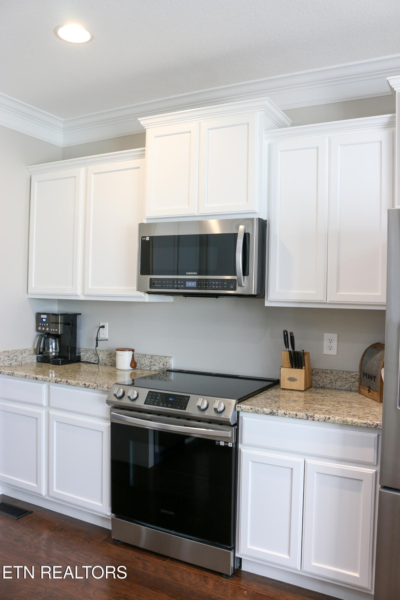 2851 Southwinds Circle Sevierville TN 37876