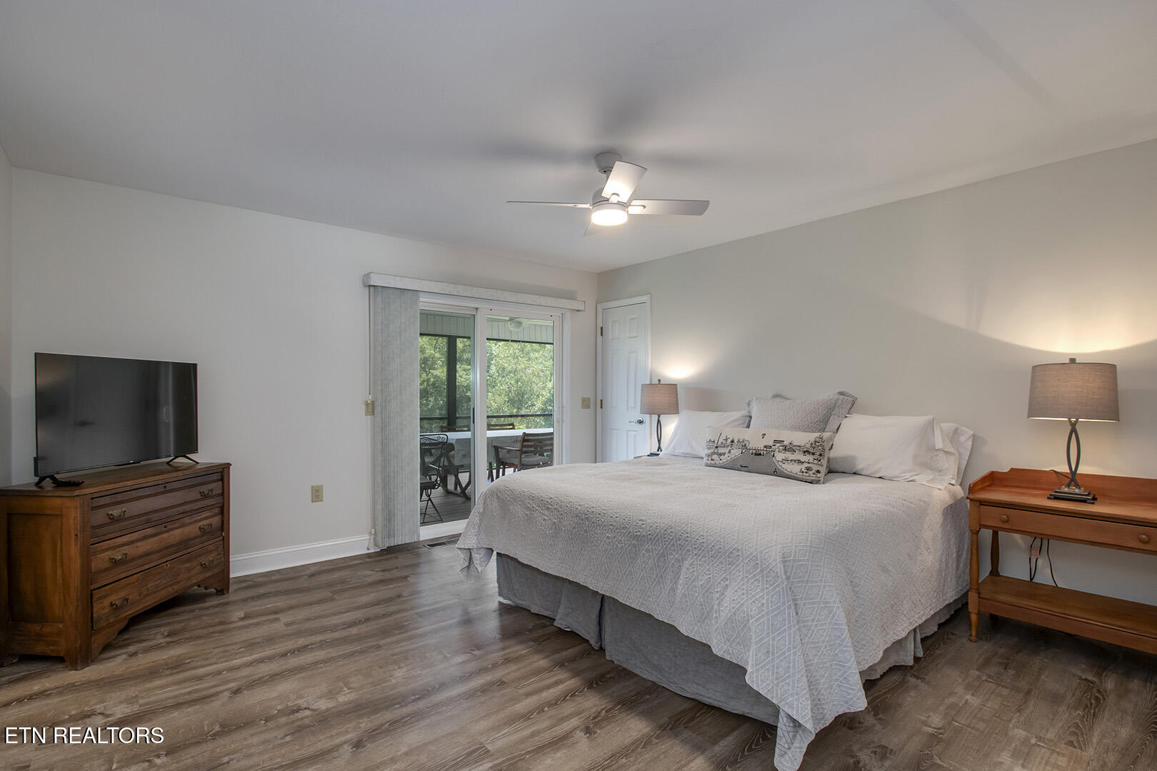130 Oonoga Way Loudon TN 37774