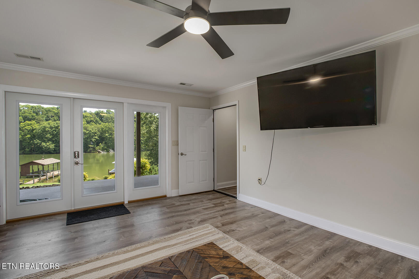 130 Oonoga Way Loudon TN 37774