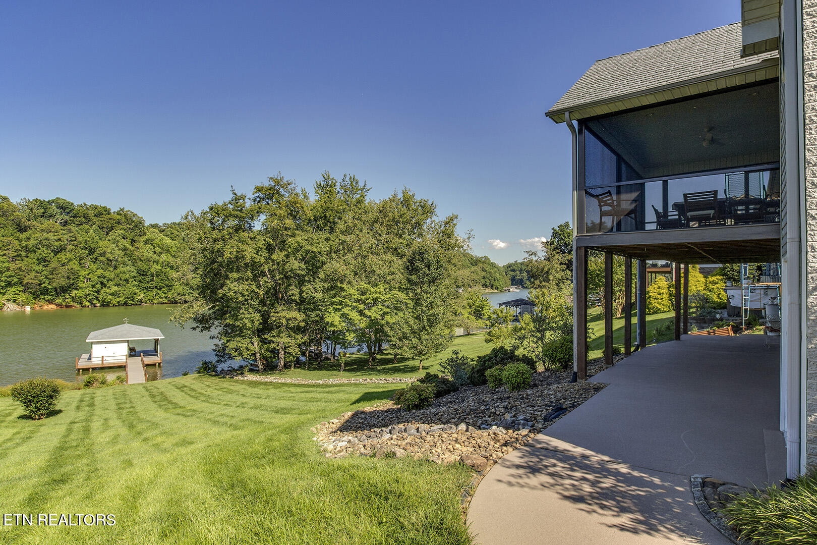 130 Oonoga Way Loudon TN 37774