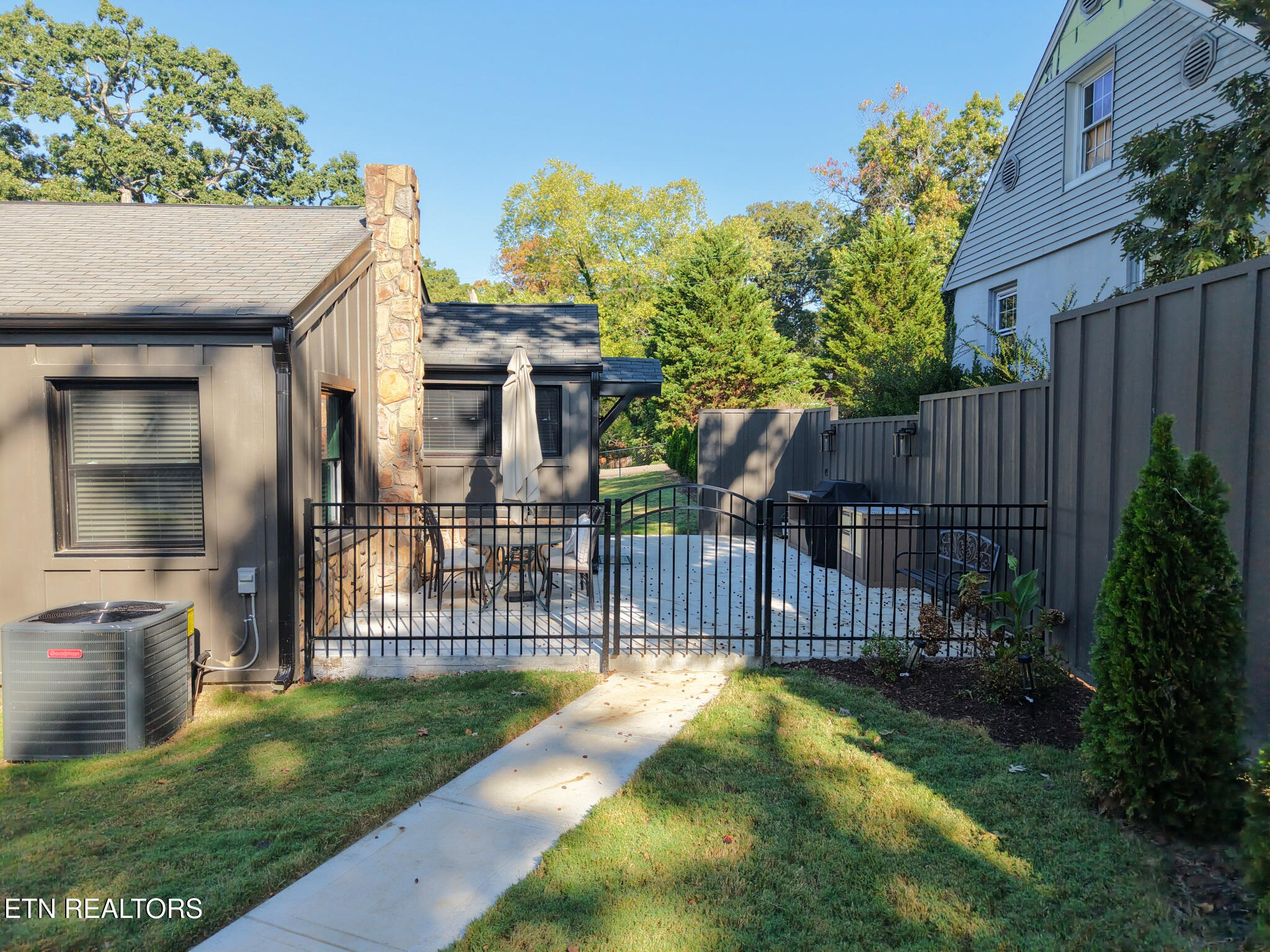 3434 Kenilworth Lane Knoxville TN 37917