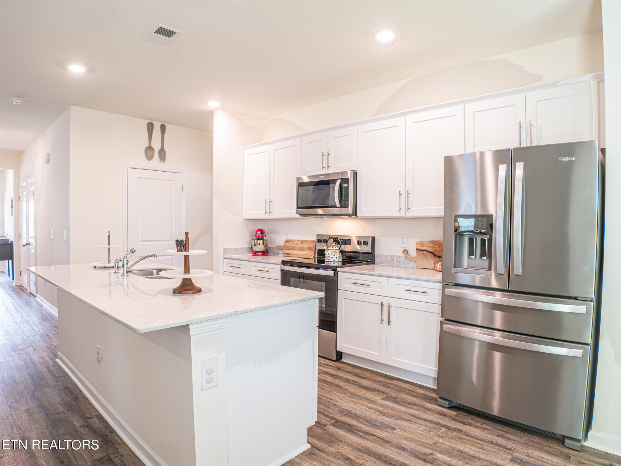 142 Thistle Drive Bluff City TN 37618