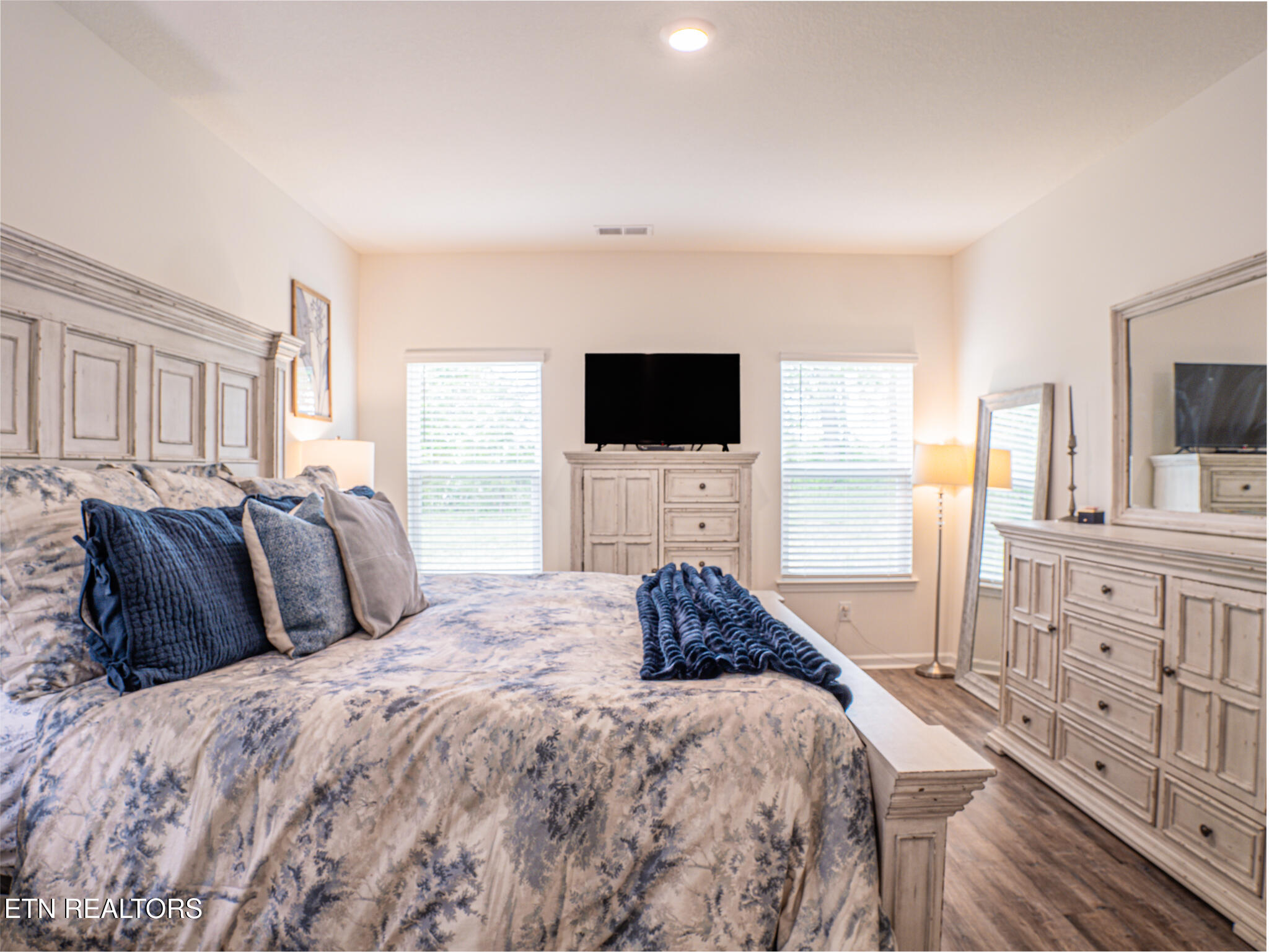 142 Thistle Drive Bluff City TN 37618