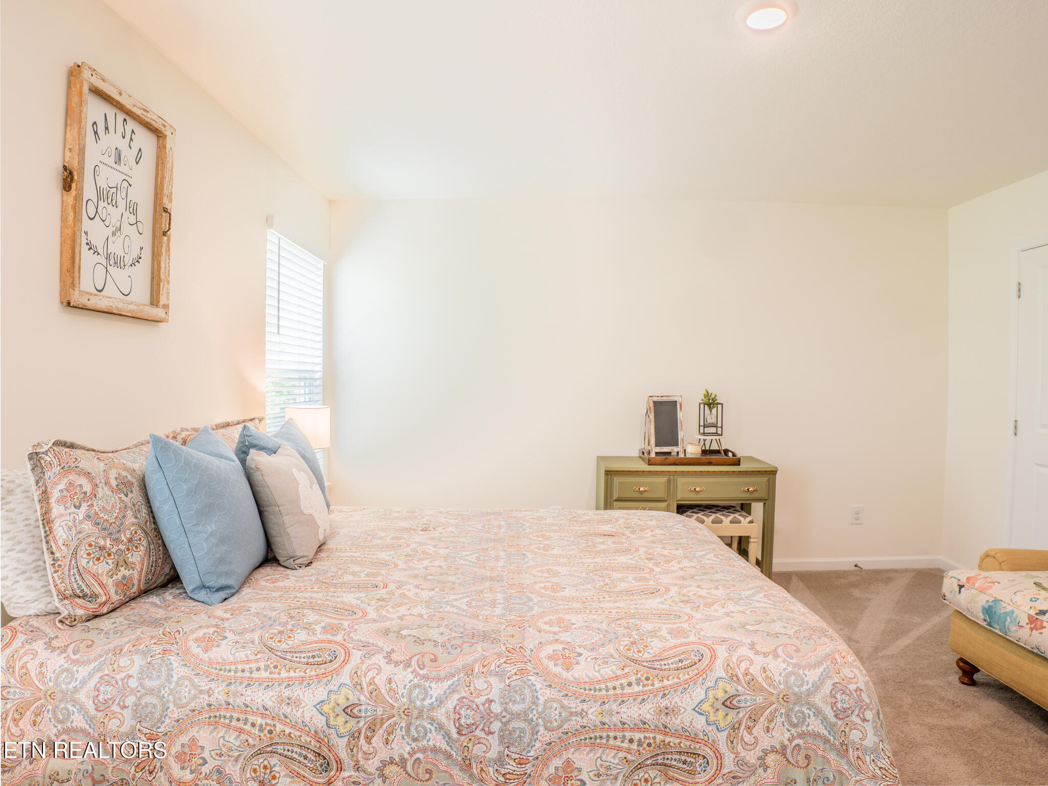 142 Thistle Drive Bluff City TN 37618