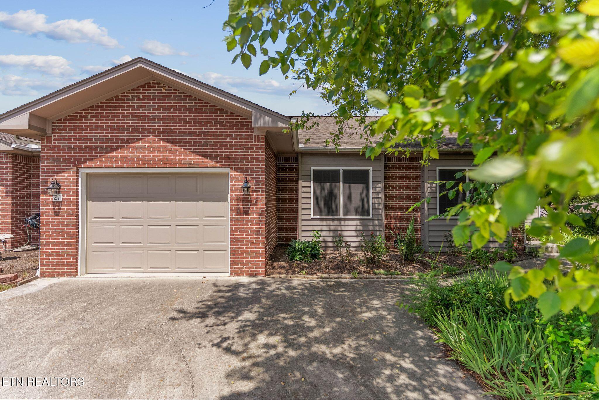21 Rivers Court Oak Ridge TN 37830