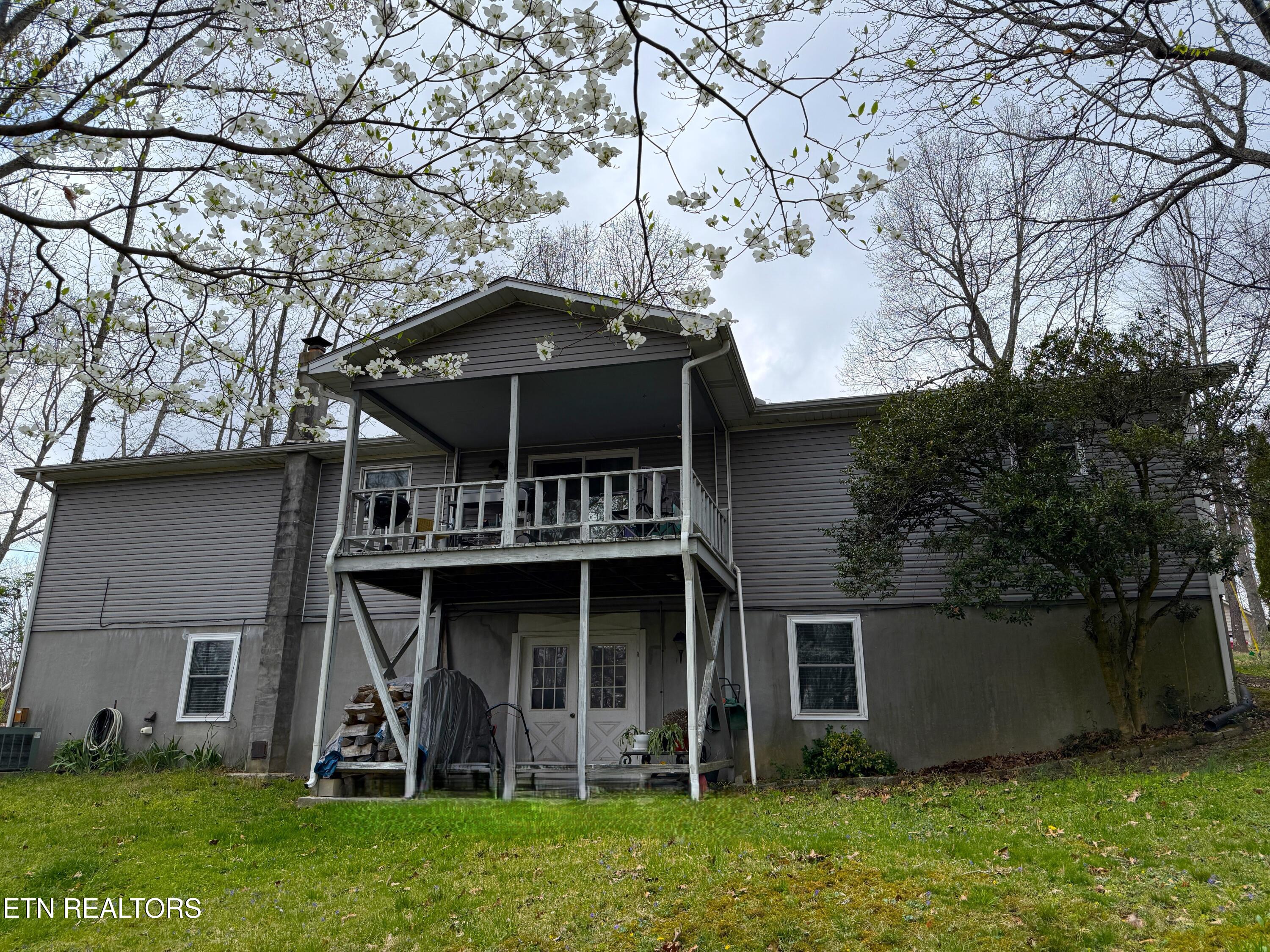 312 Lakeview Drive Crossville TN 38558