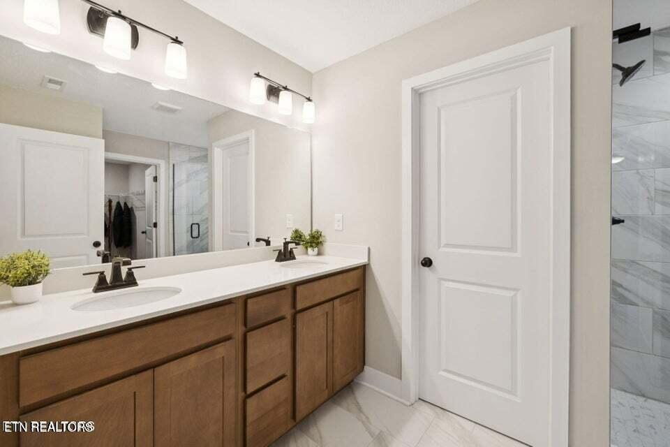 125 Kingberry Street Oak Ridge TN 37830