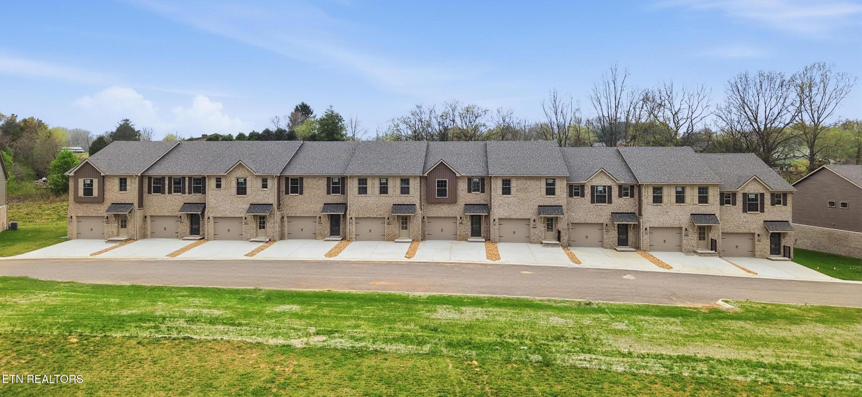 8954 Keenberg Lane Knoxville TN 37931