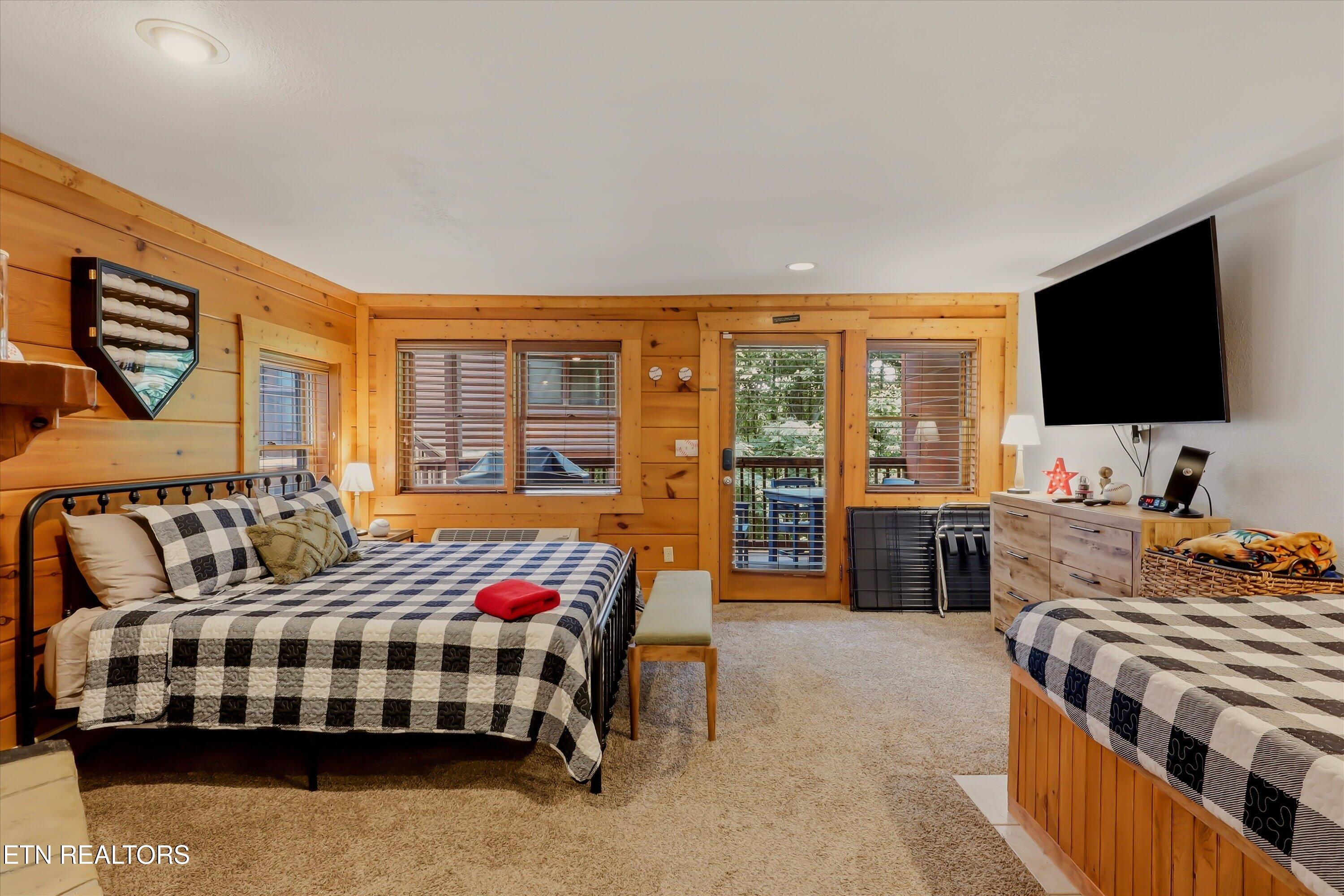 727 Golf View Boulevard Pigeon Forge TN 37863