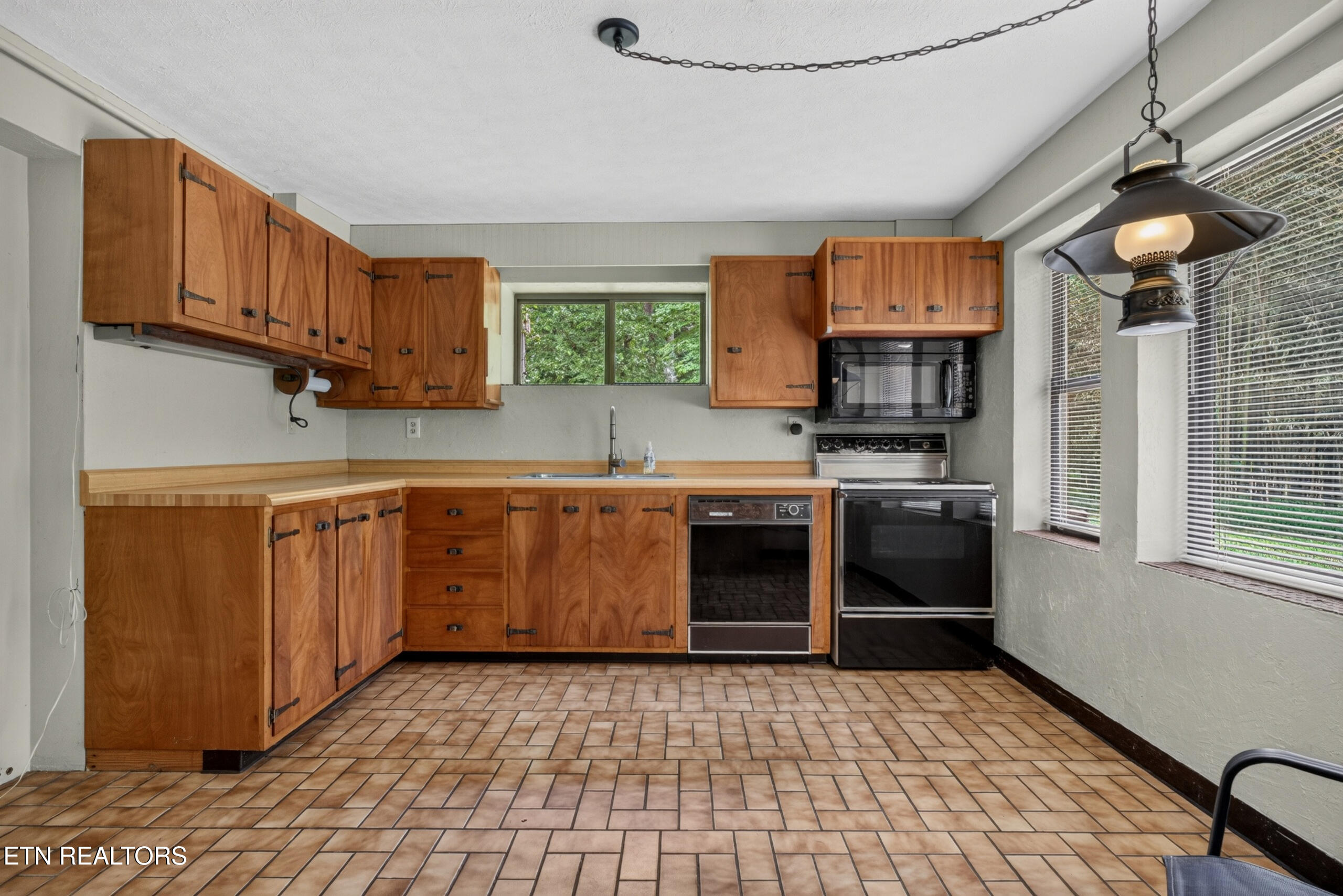 1403 Tanasi Trail Cookeville TN 38506
