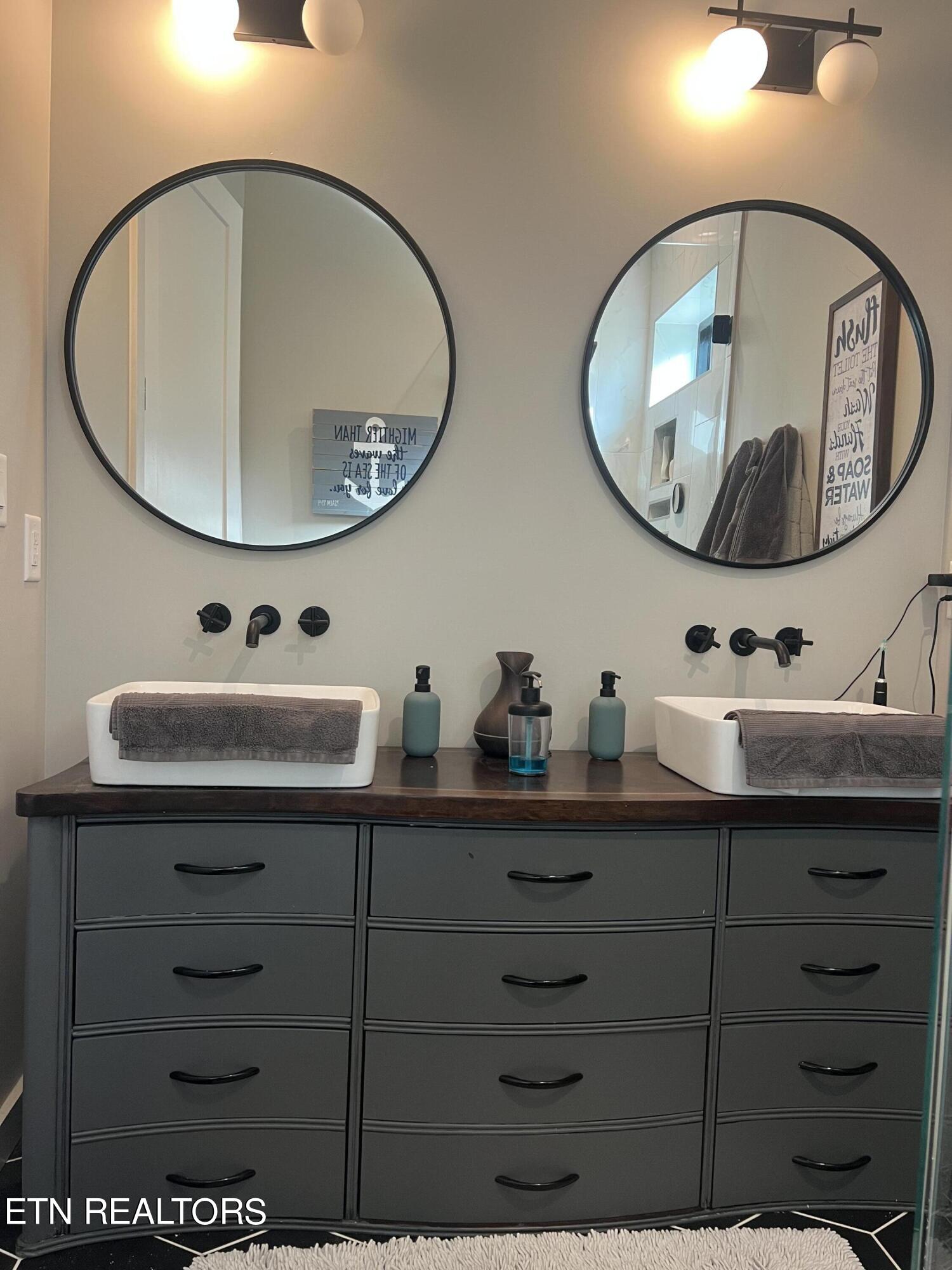 856 Jennifer Drive Knoxville TN 37938