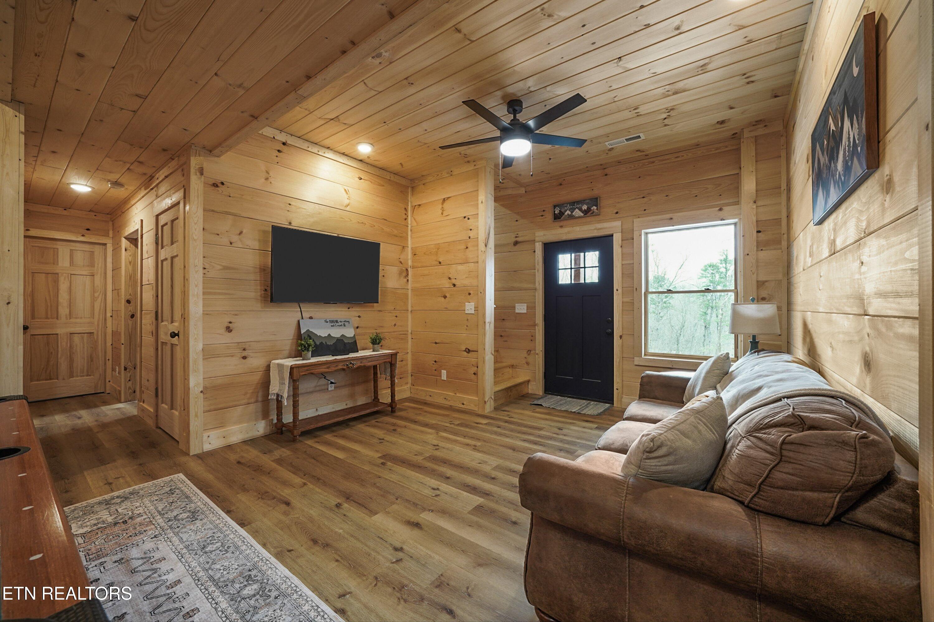 2171 Bause Watson Lane Gatlinburg TN 37738