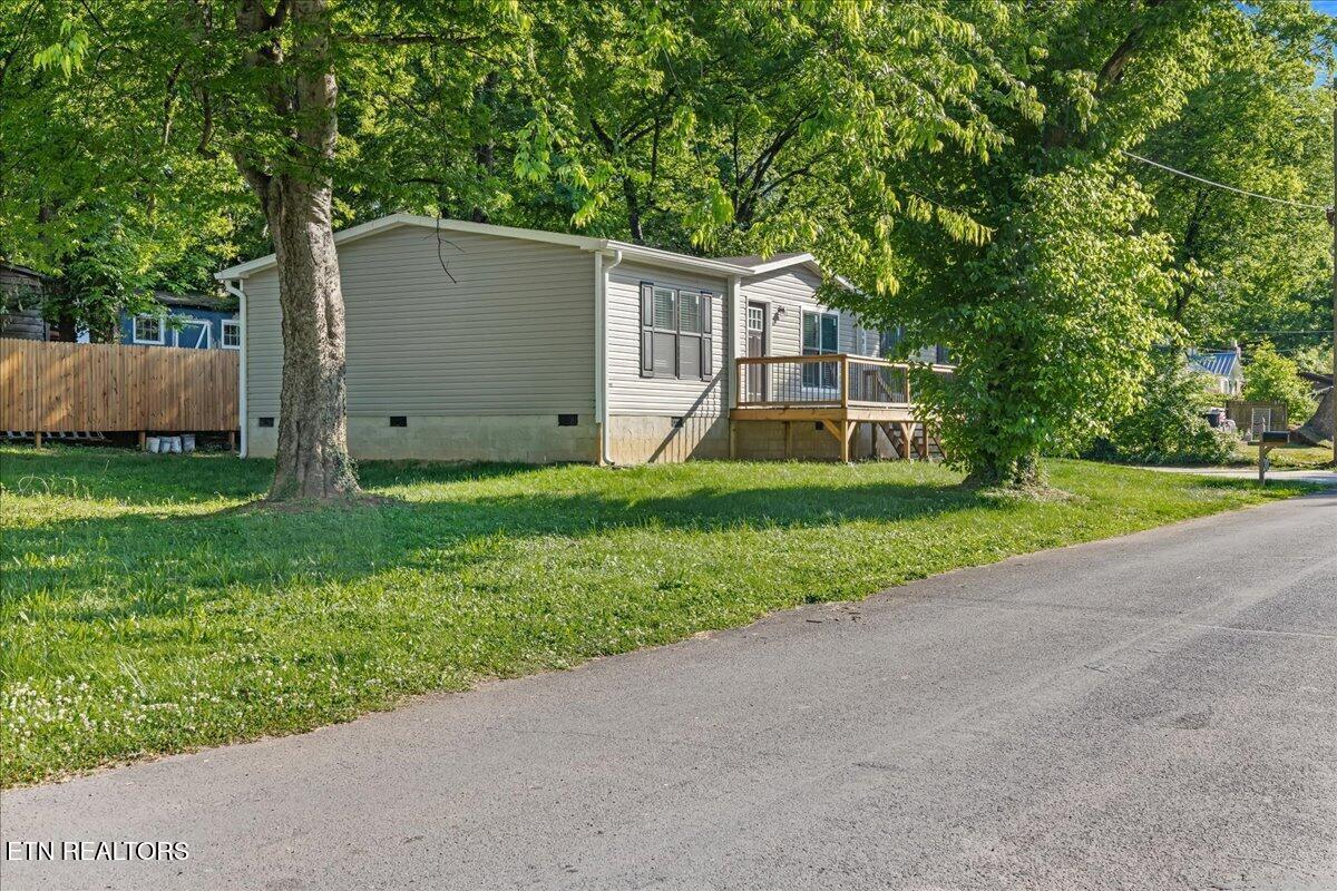 403 W Bank Street Athens TN 37303