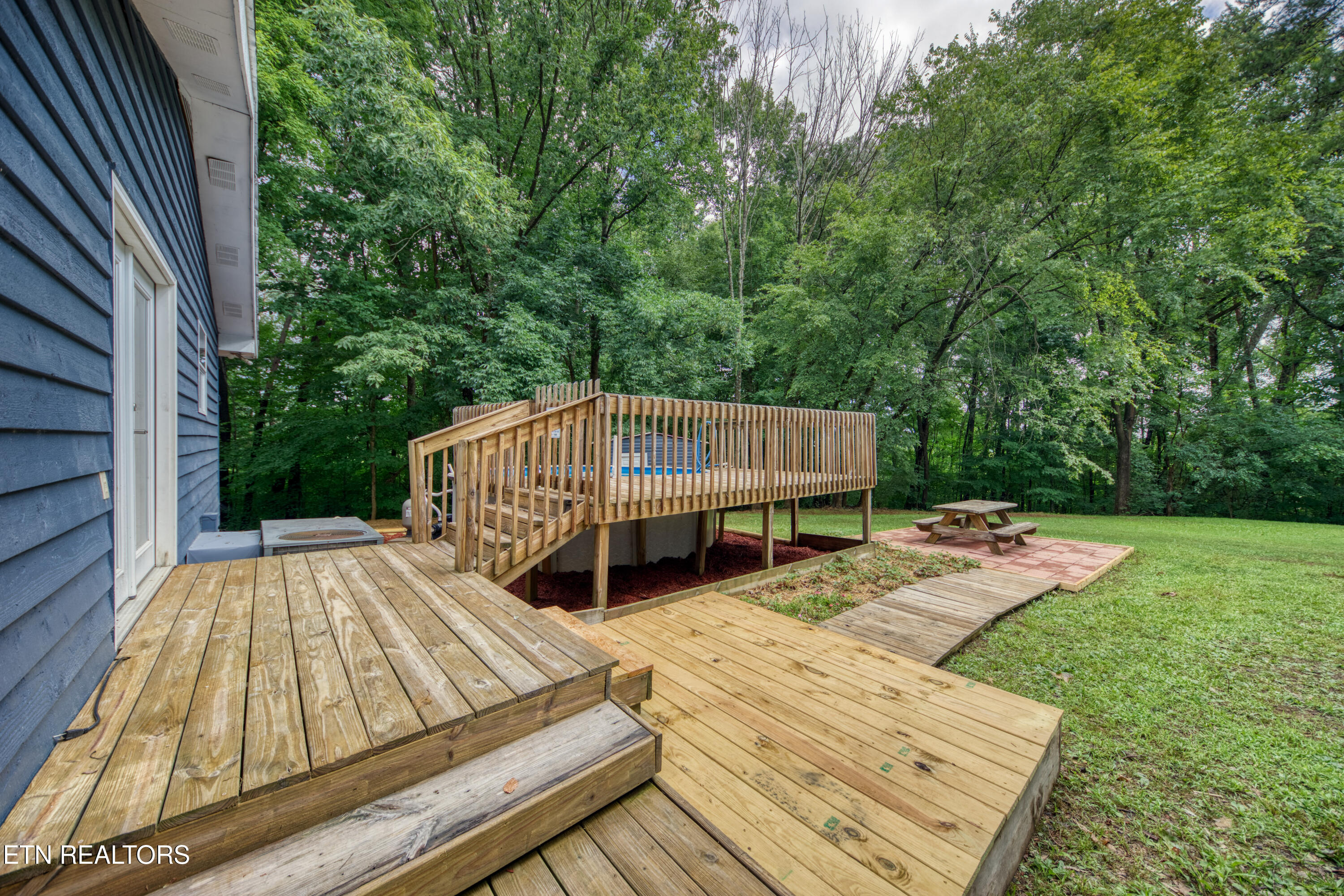 1116 Middle Ridge Road Sevierville TN 37862