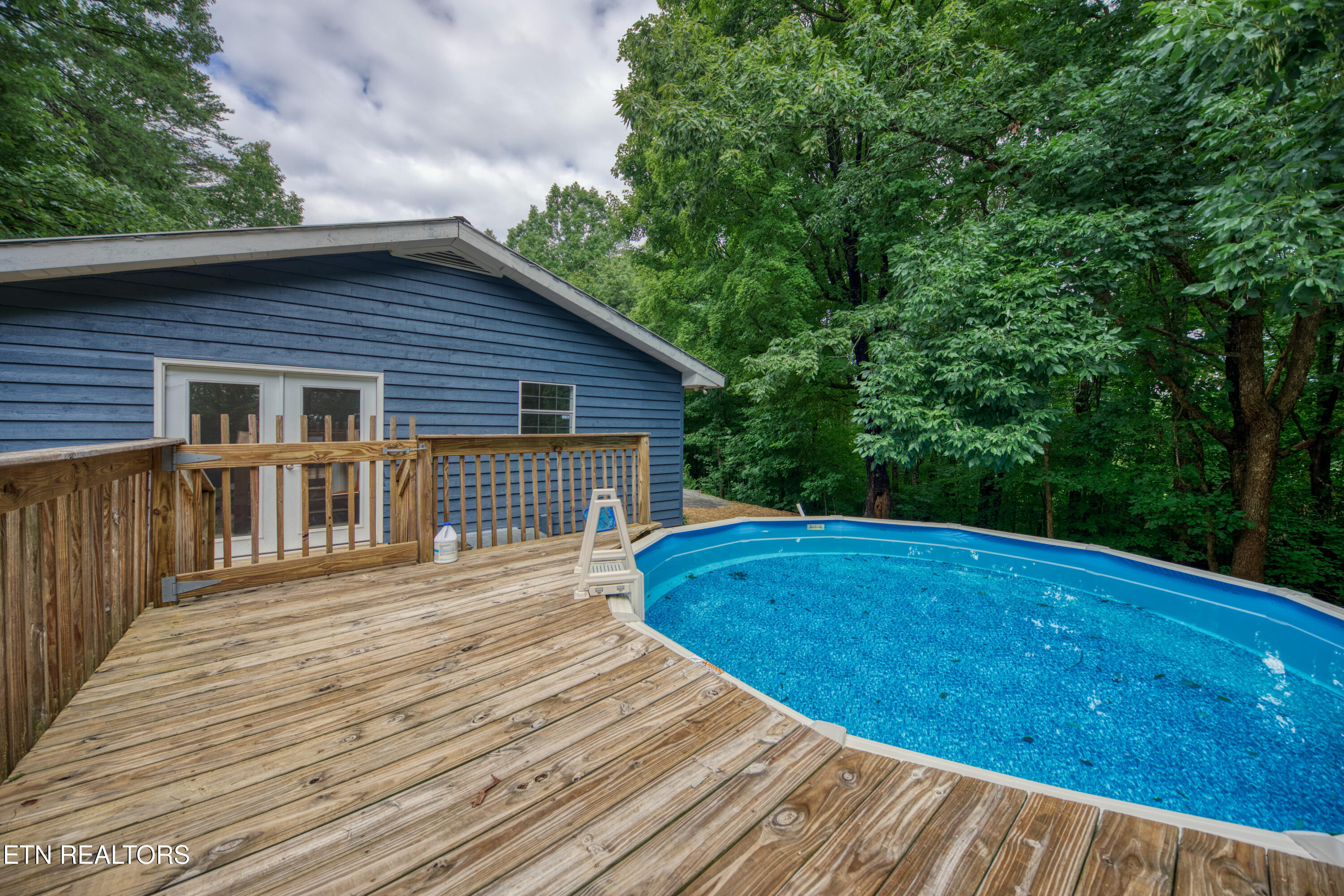 1116 Middle Ridge Road Sevierville TN 37862