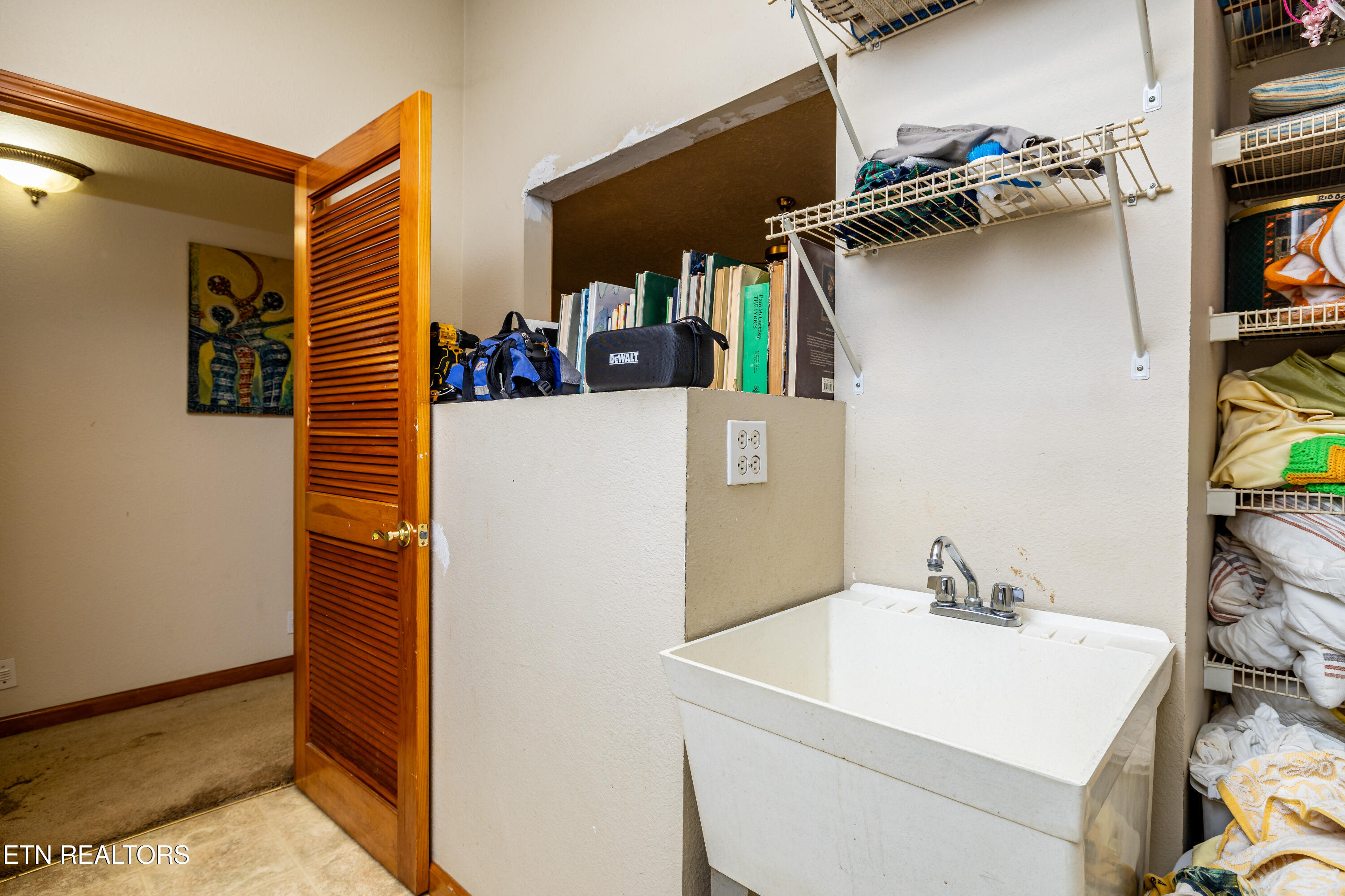 756 Blair Loop Walland TN 37886