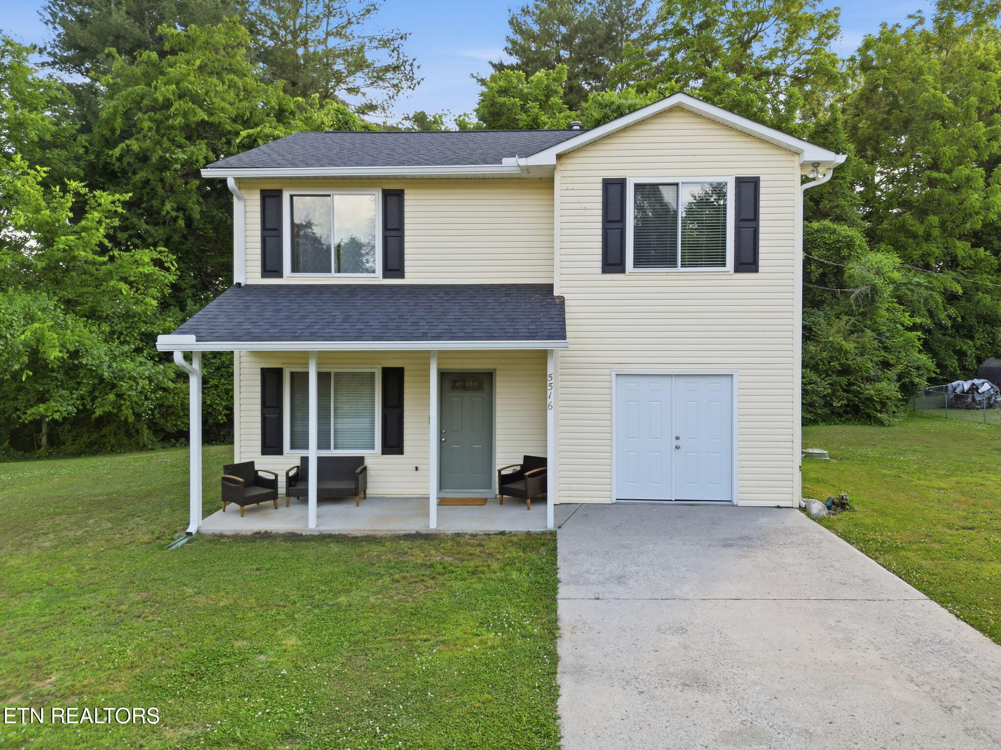 5516 W Emory Road Powell TN 37849