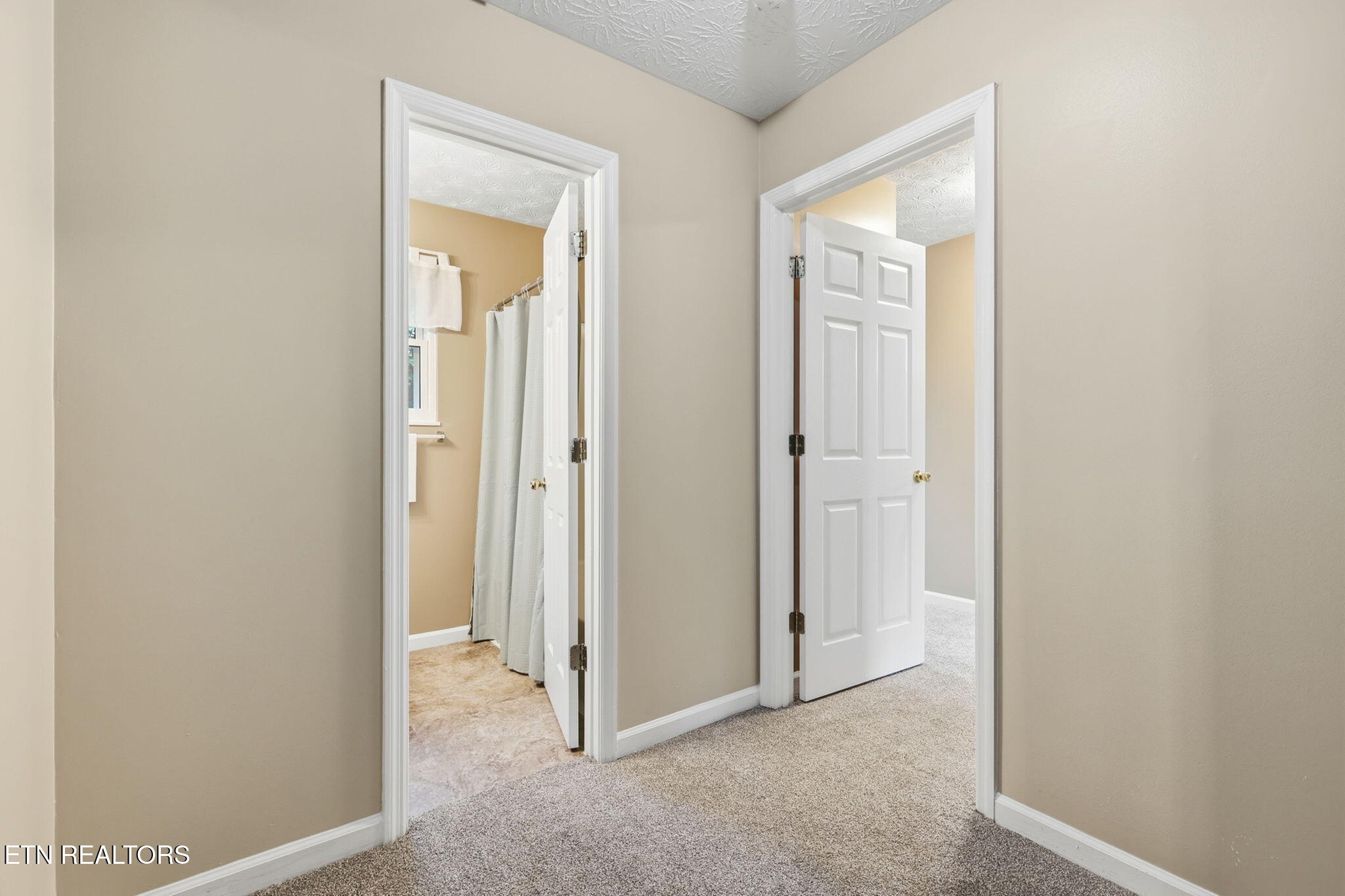 5516 W Emory Road Powell TN 37849