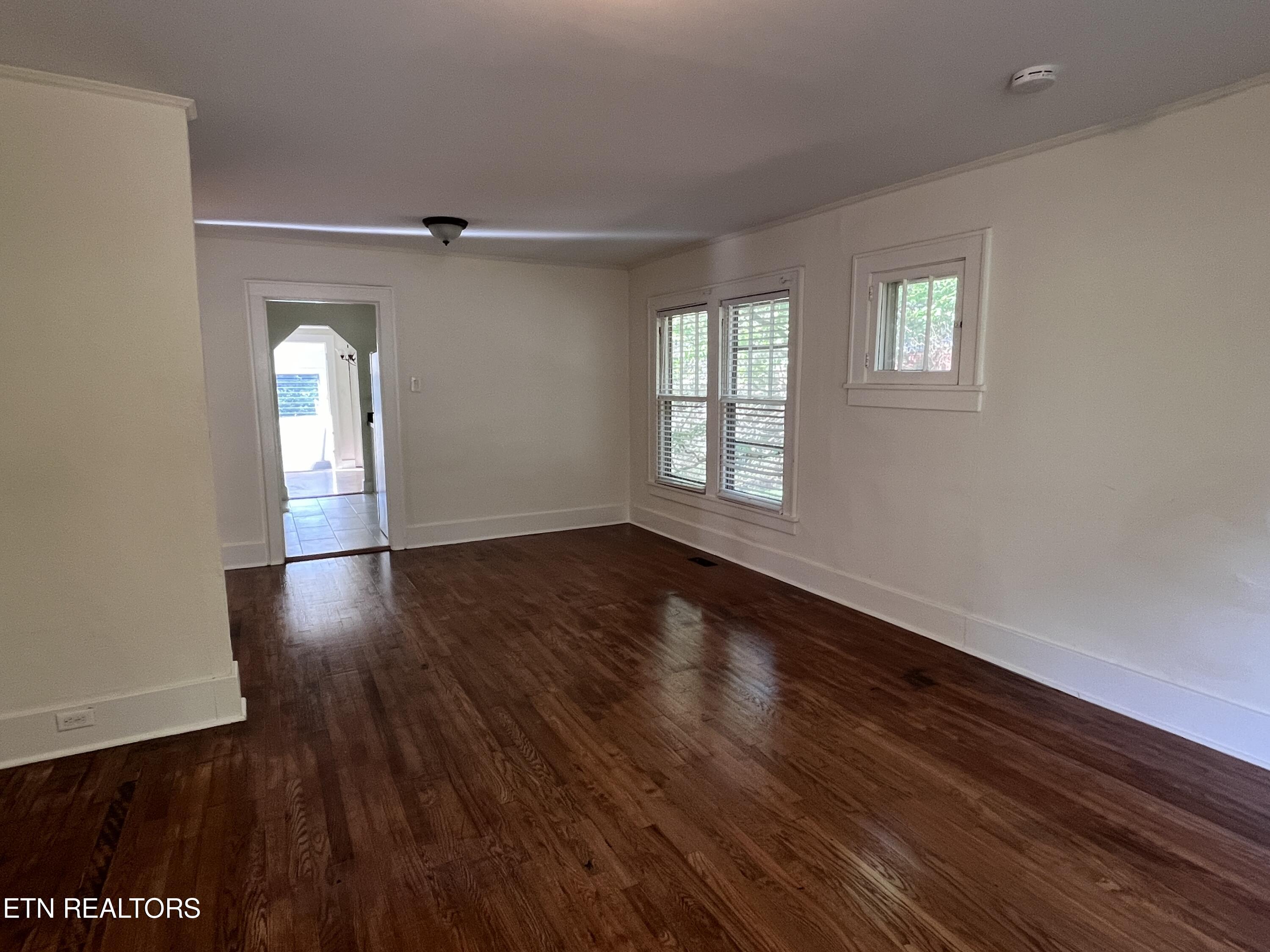 5845 Grove Drive Knoxville TN 37918
