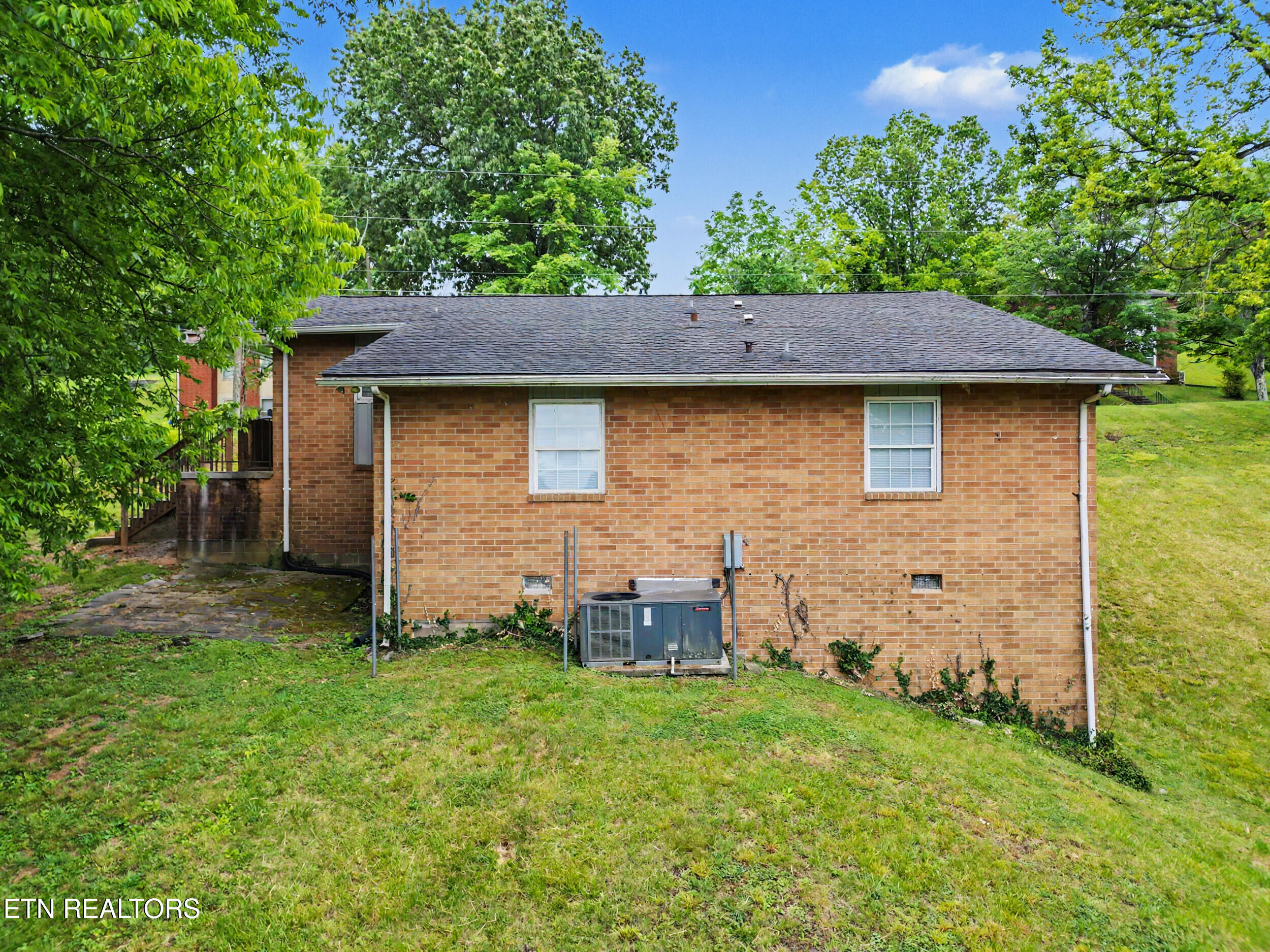 1817 Rosedale Avenue Knoxville TN 37915