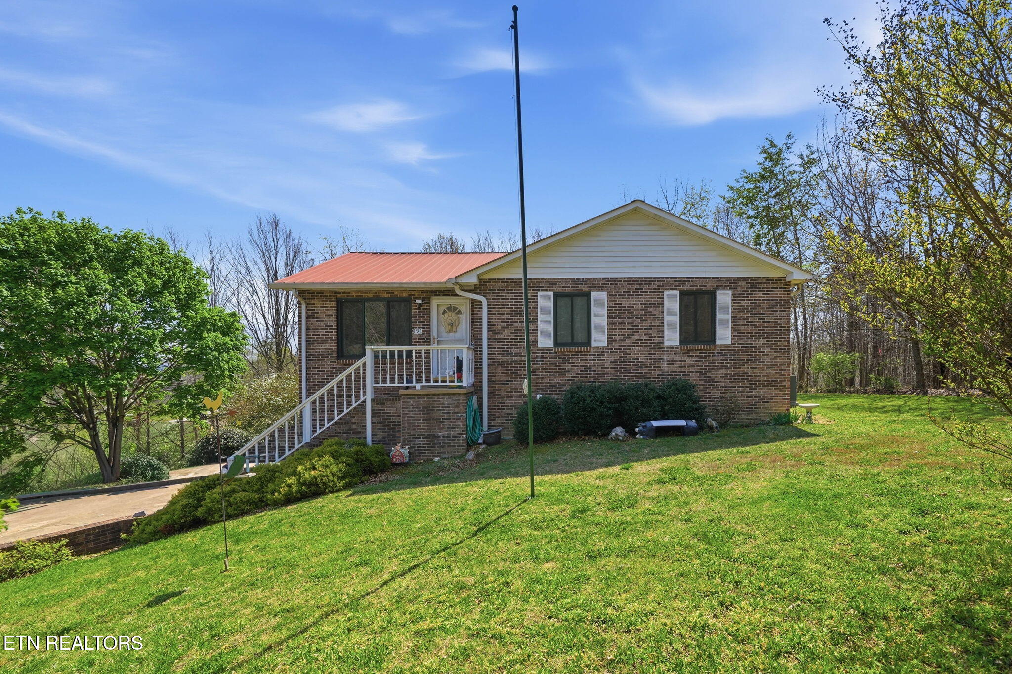191 Ashley Lane Oneida TN 37841