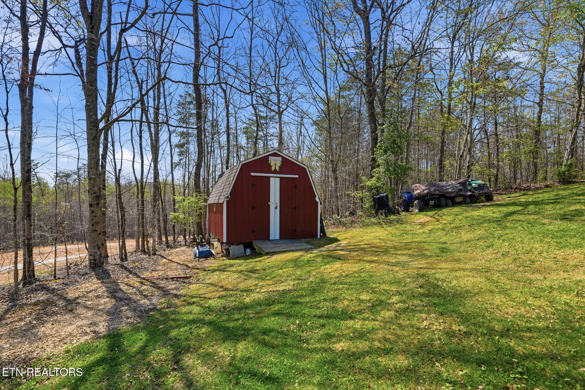 191 Ashley Lane Oneida TN 37841