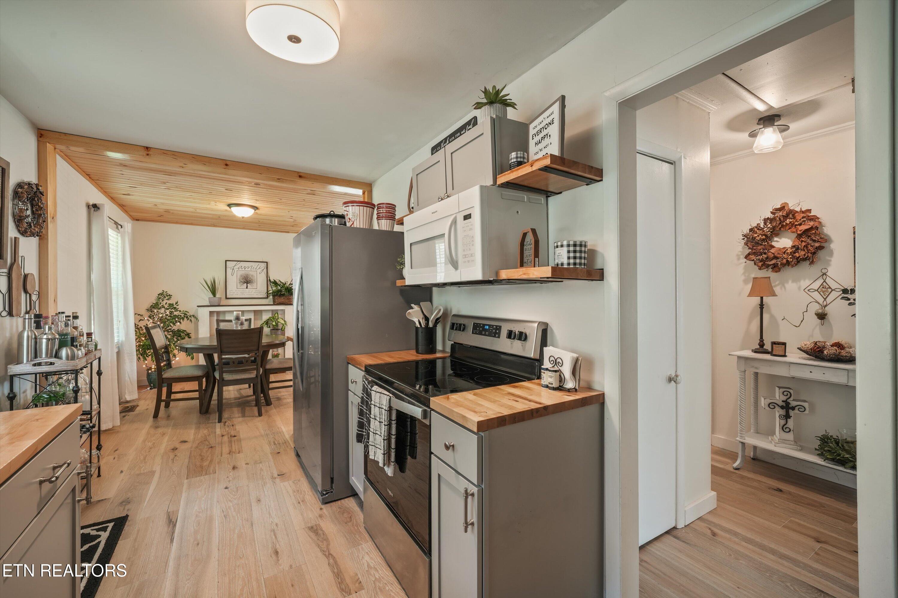 636 Robertsville Road Oak Ridge TN 37830