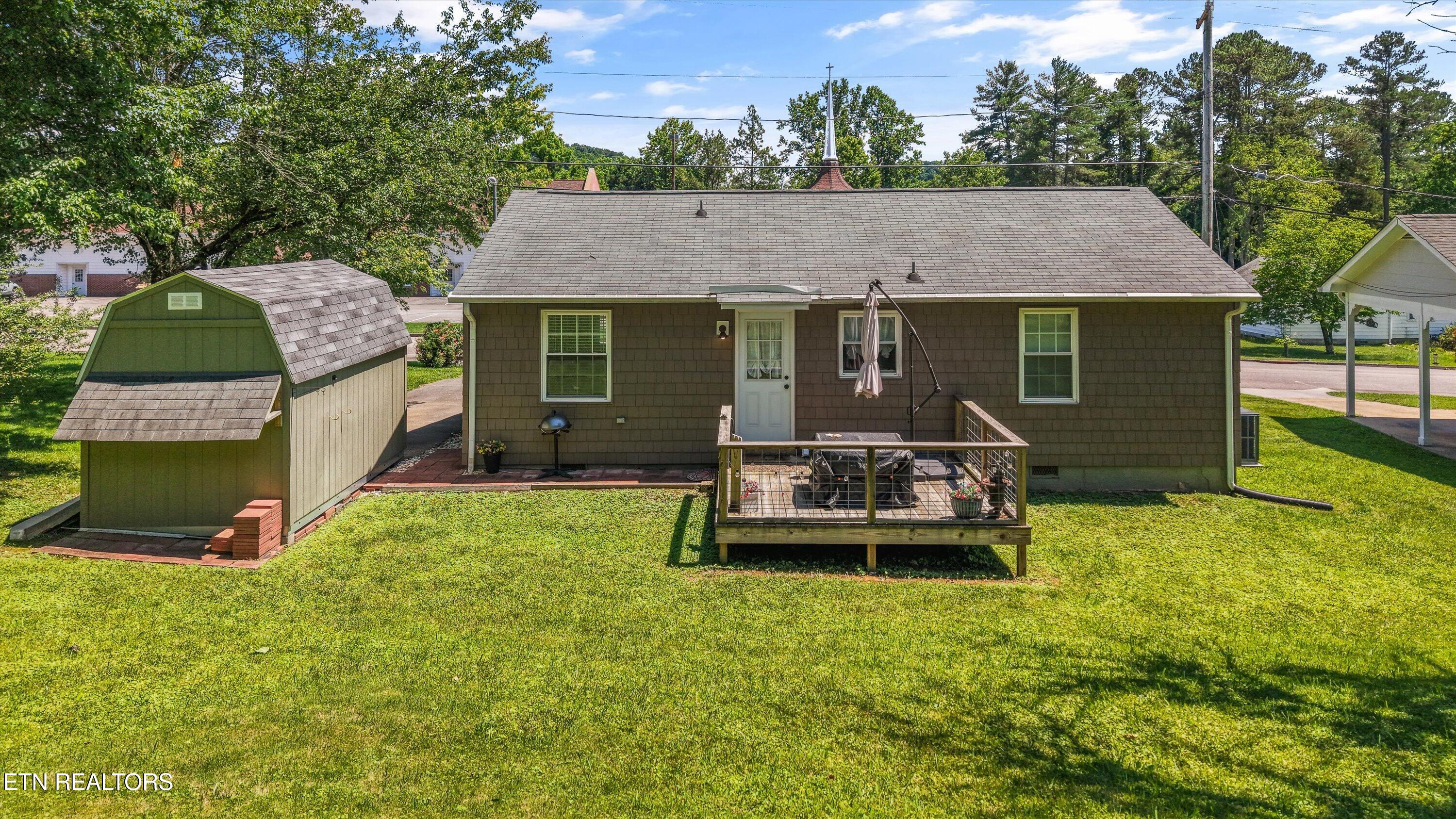 636 Robertsville Road Oak Ridge TN 37830