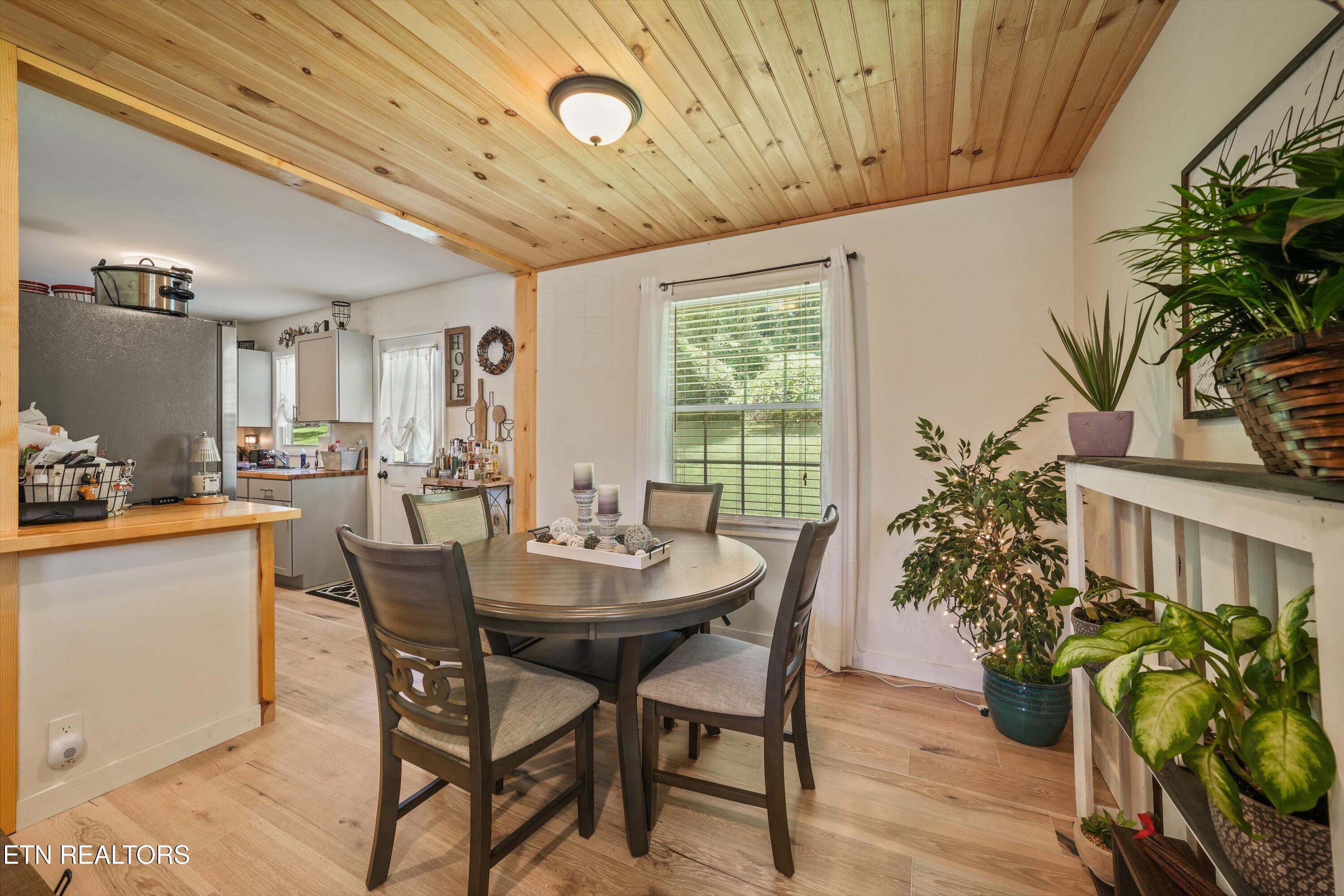 636 Robertsville Road Oak Ridge TN 37830