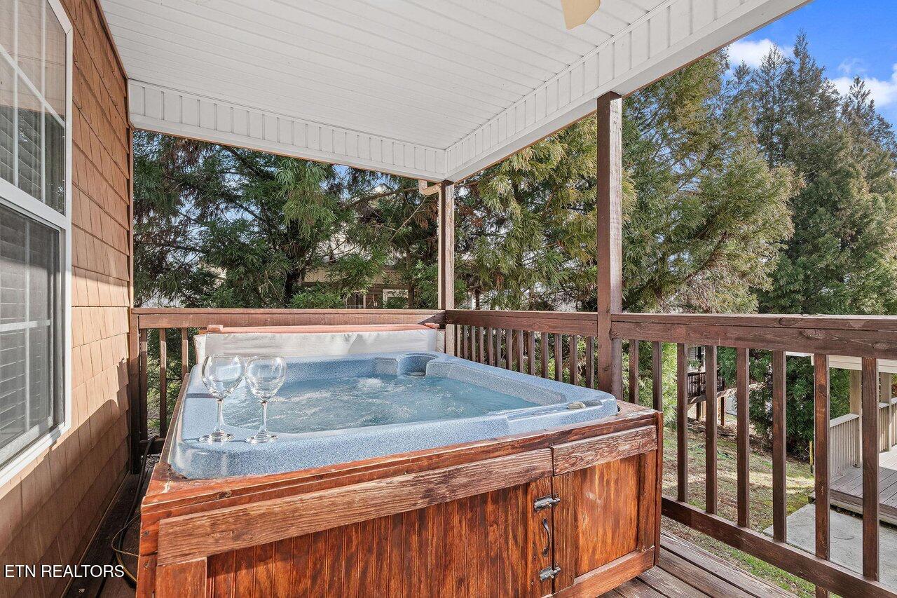 644 Lloyd Huskey Road Pigeon Forge TN 37863