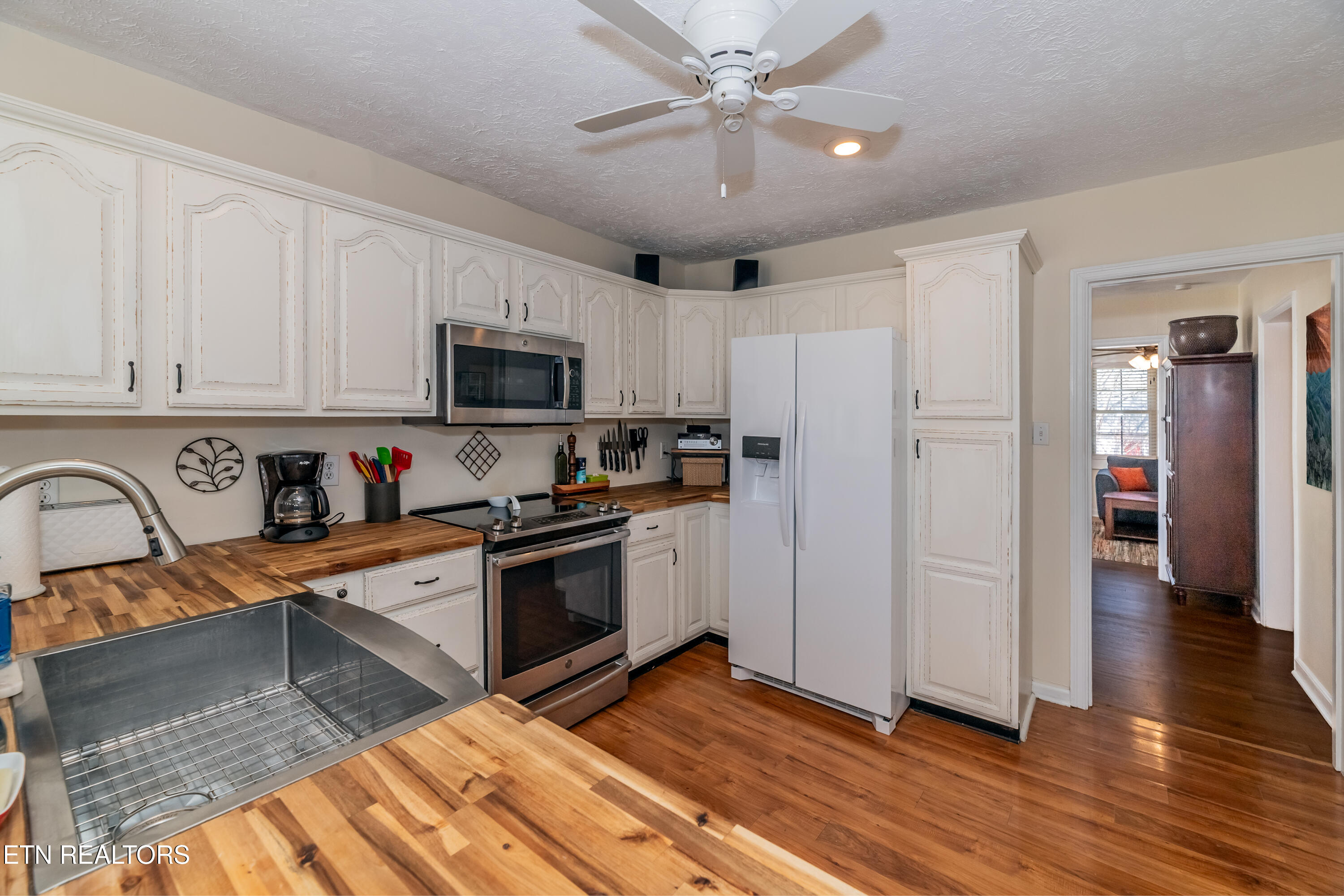 1932 Seymour Avenue Knoxville TN 37917