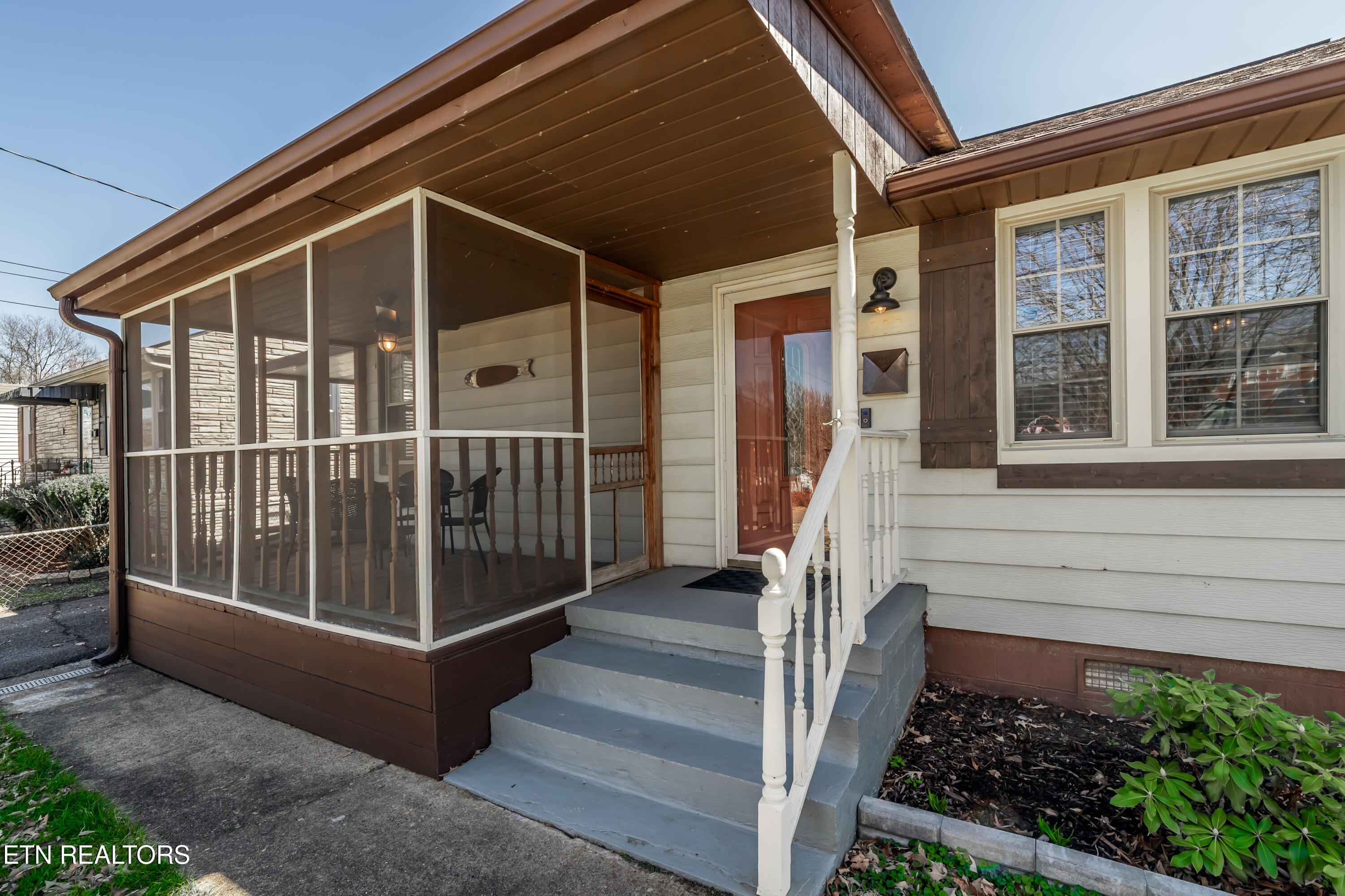 1932 Seymour Avenue Knoxville TN 37917