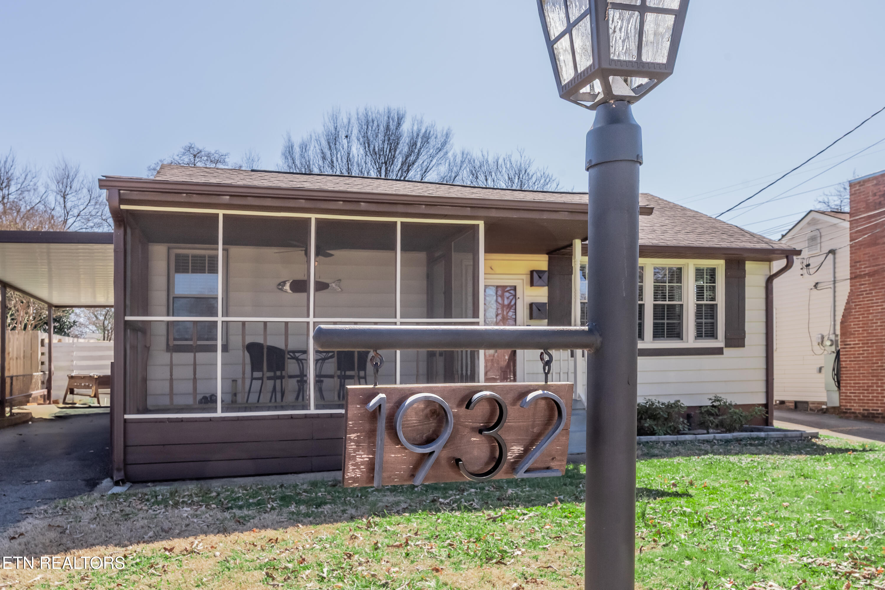 1932 Seymour Avenue Knoxville TN 37917