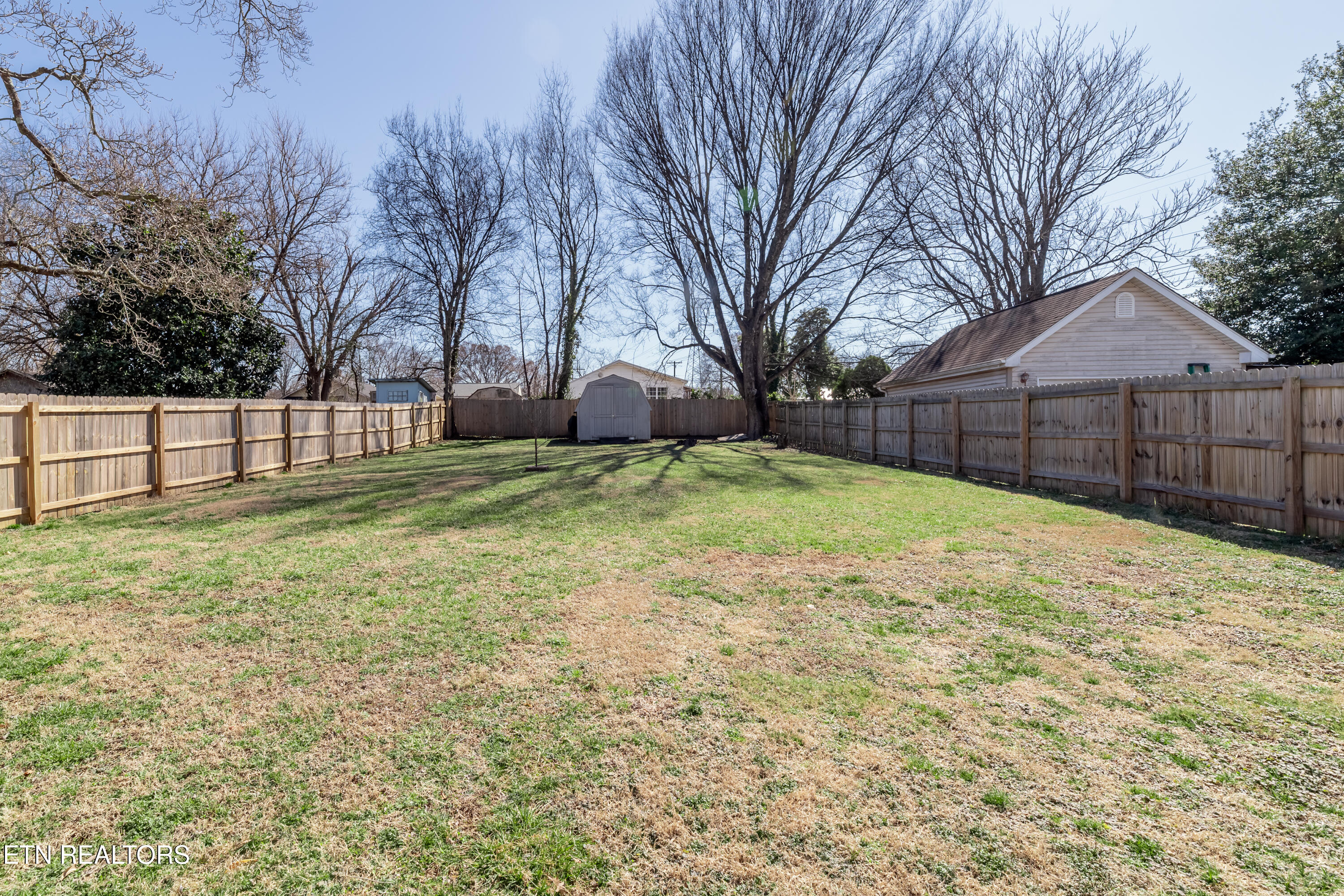 1932 Seymour Avenue Knoxville TN 37917