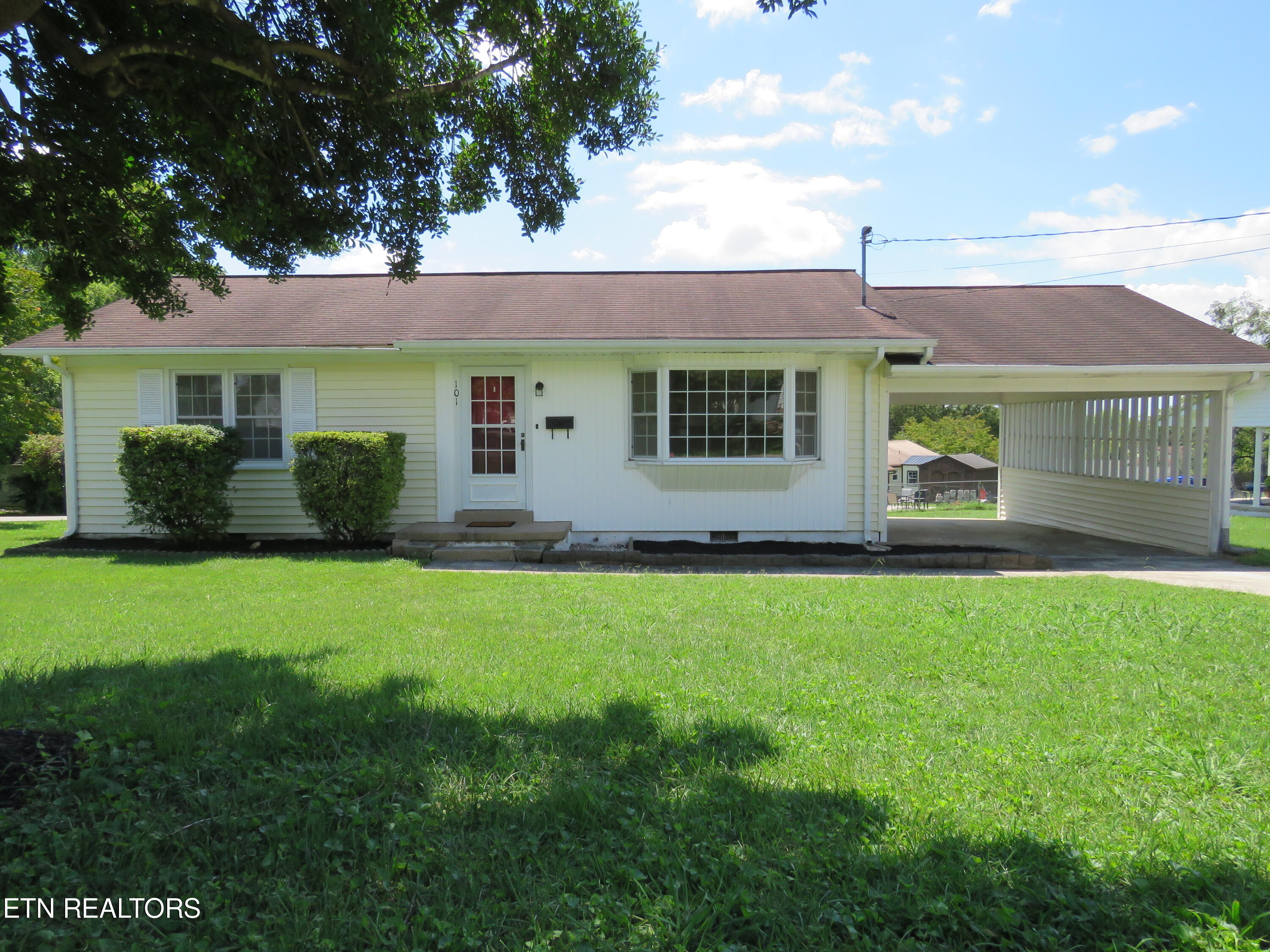 101 W Sheridan Place Oak Ridge TN 37830