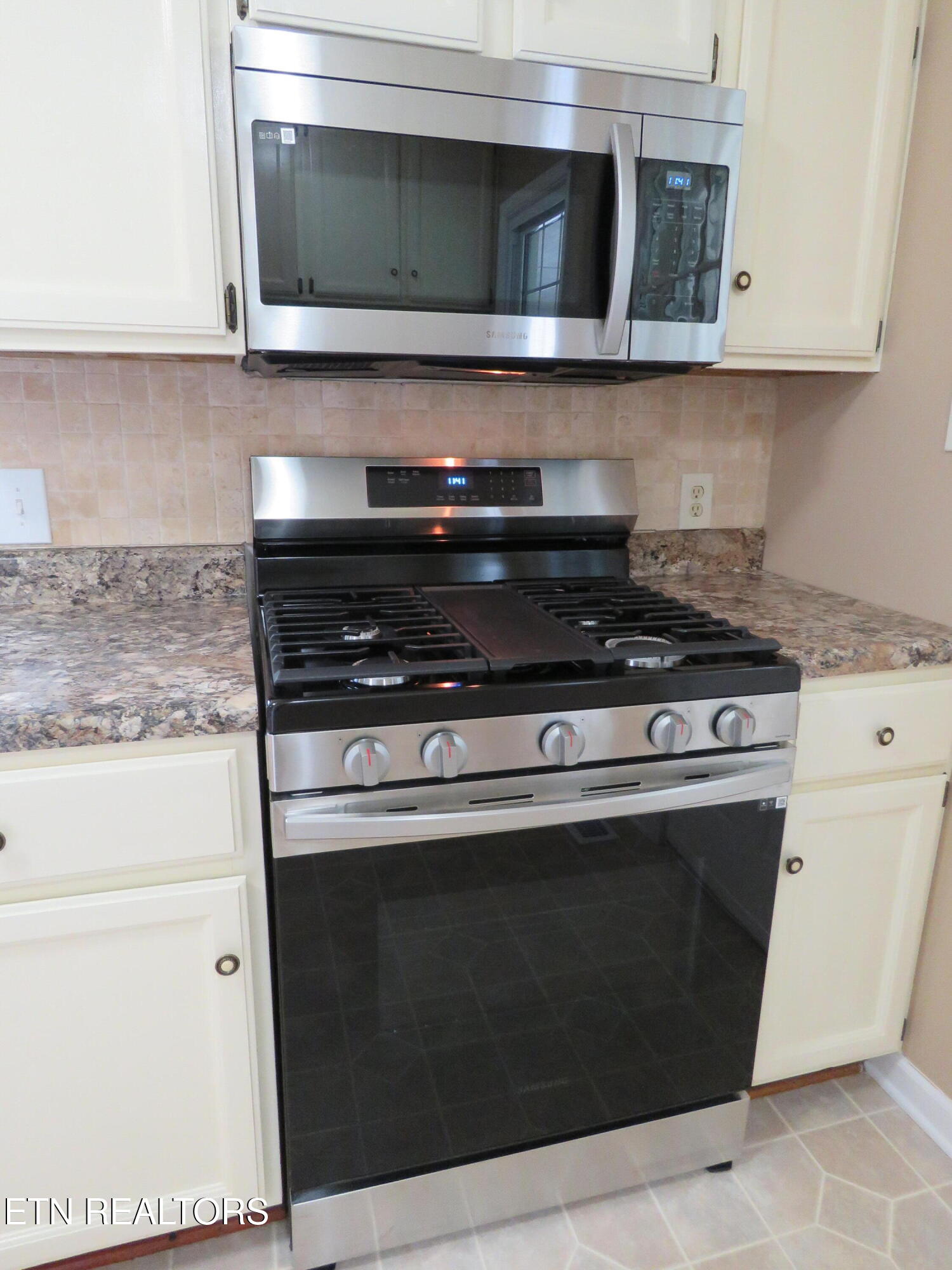 101 W Sheridan Place Oak Ridge TN 37830